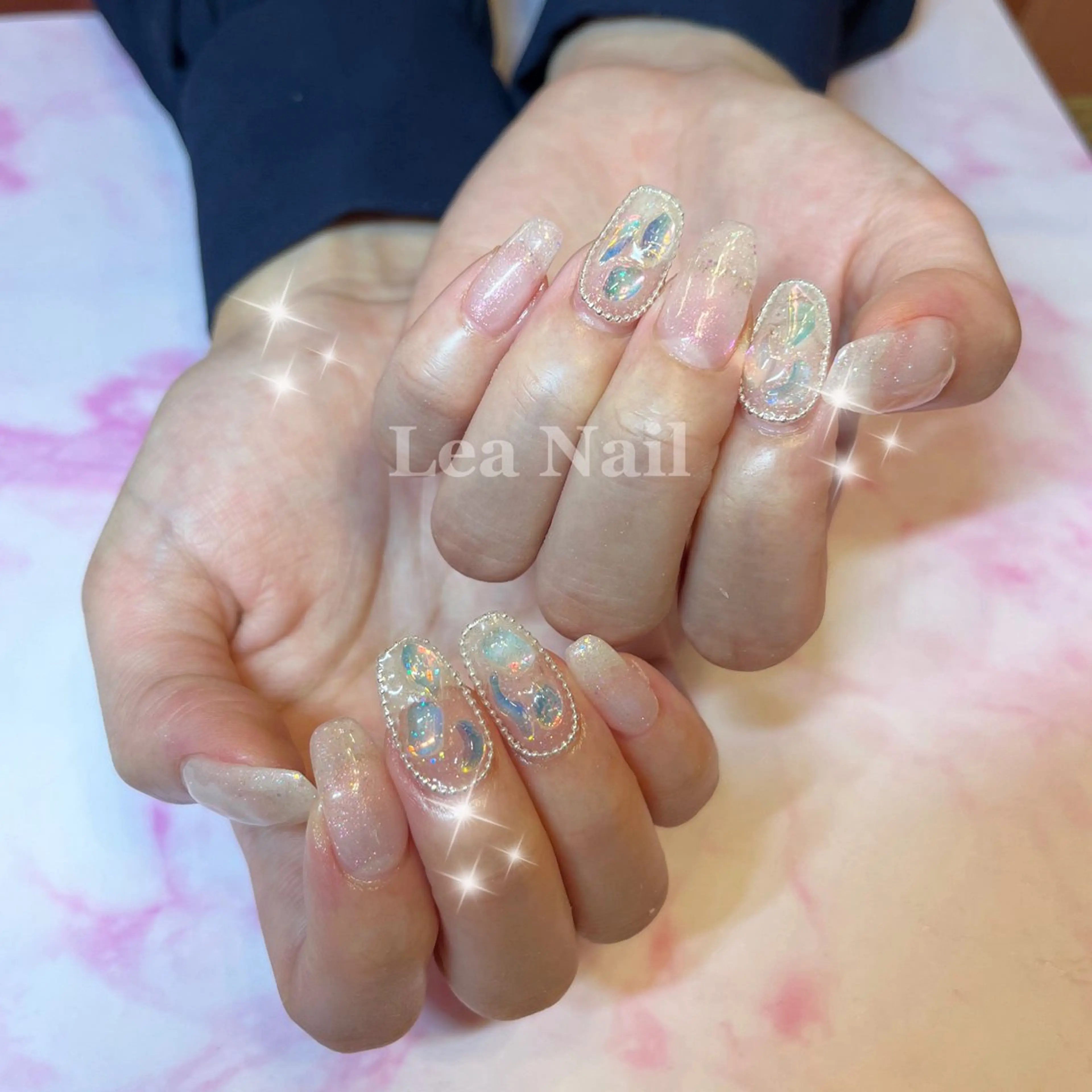 ネイル キラキラネイル Lea Nailのネイルデザイン
