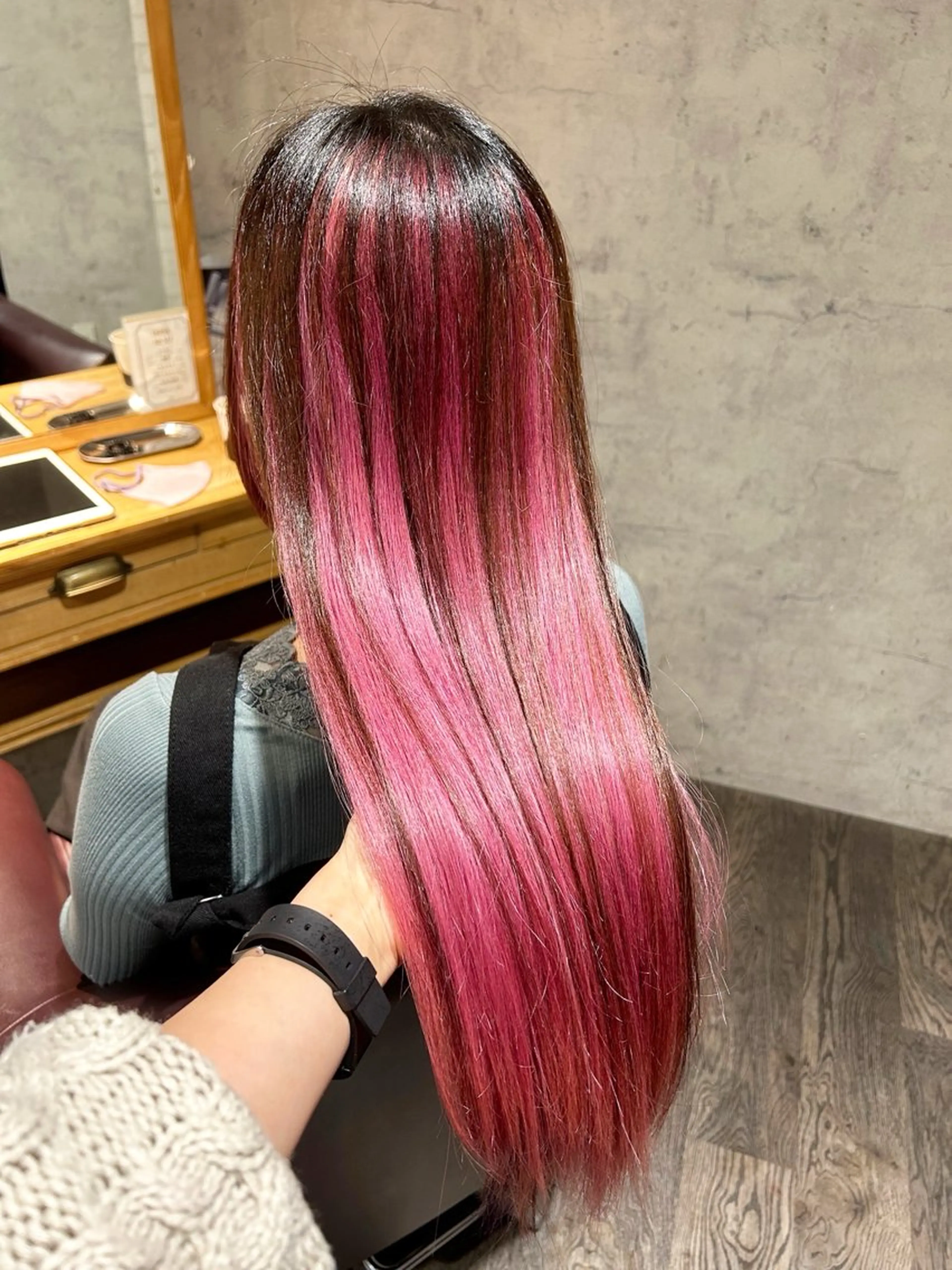 ロング カラー ピンクカラー ヘアカラー トリートメント パーソナルカラー 診断🍀マリンのヘアスタイル