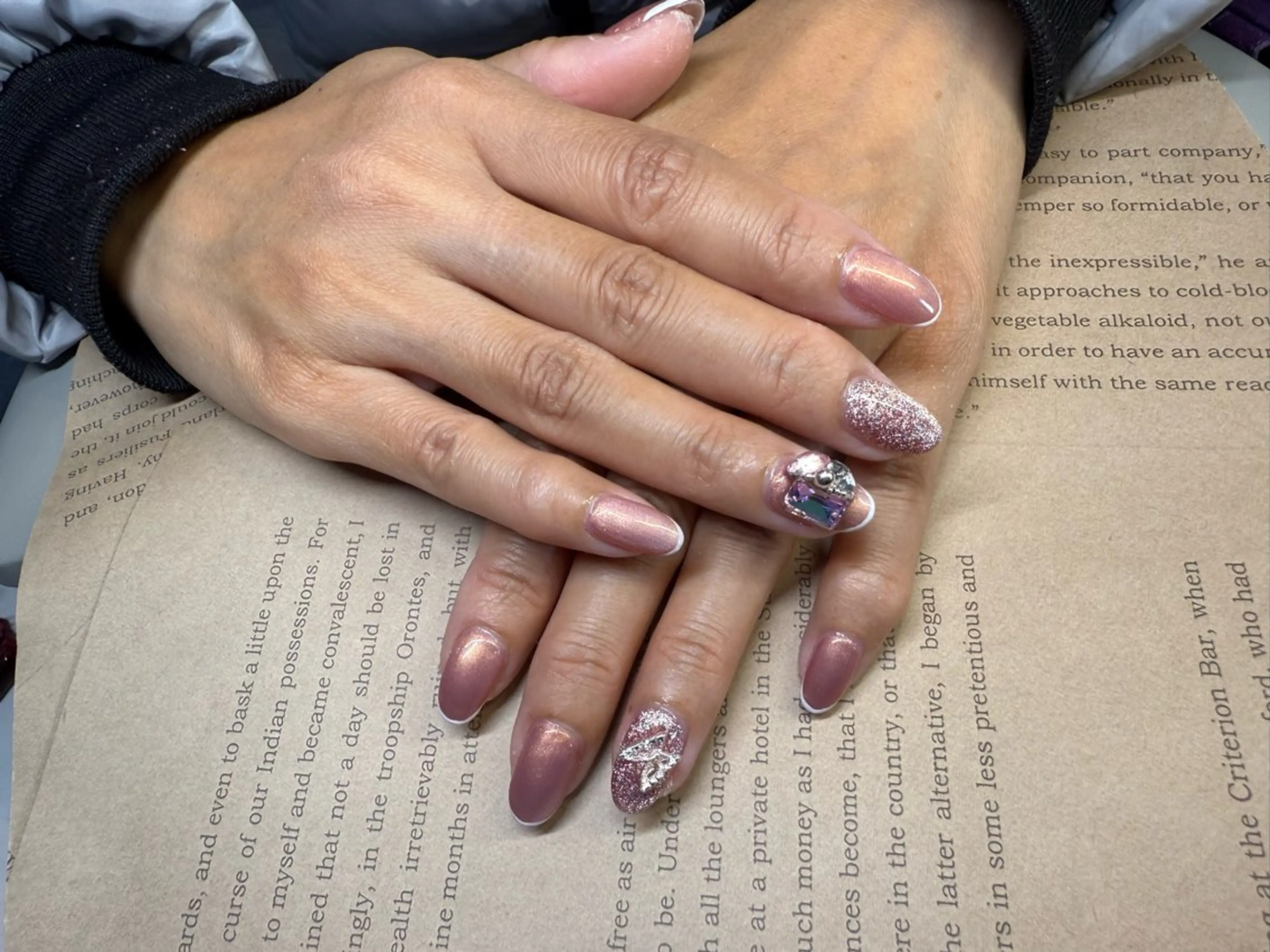 ネイル フレンチネイル マグネットネイル R.I所属・R.I みちのネイルデザイン