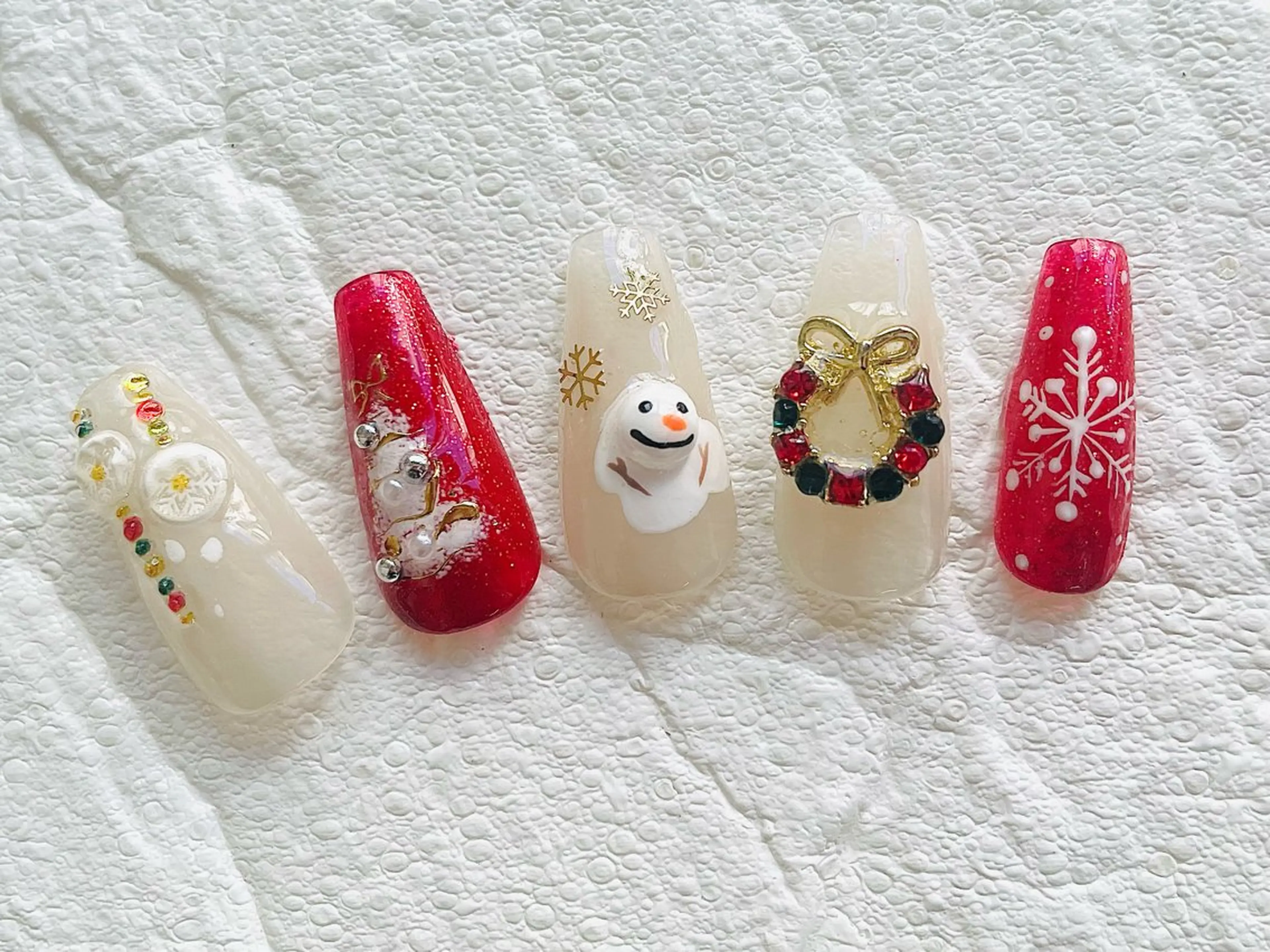 minimo限定デザイン🎄クリスマスネイル🎄(カラーチェンジ🉑)オフ込みの写真