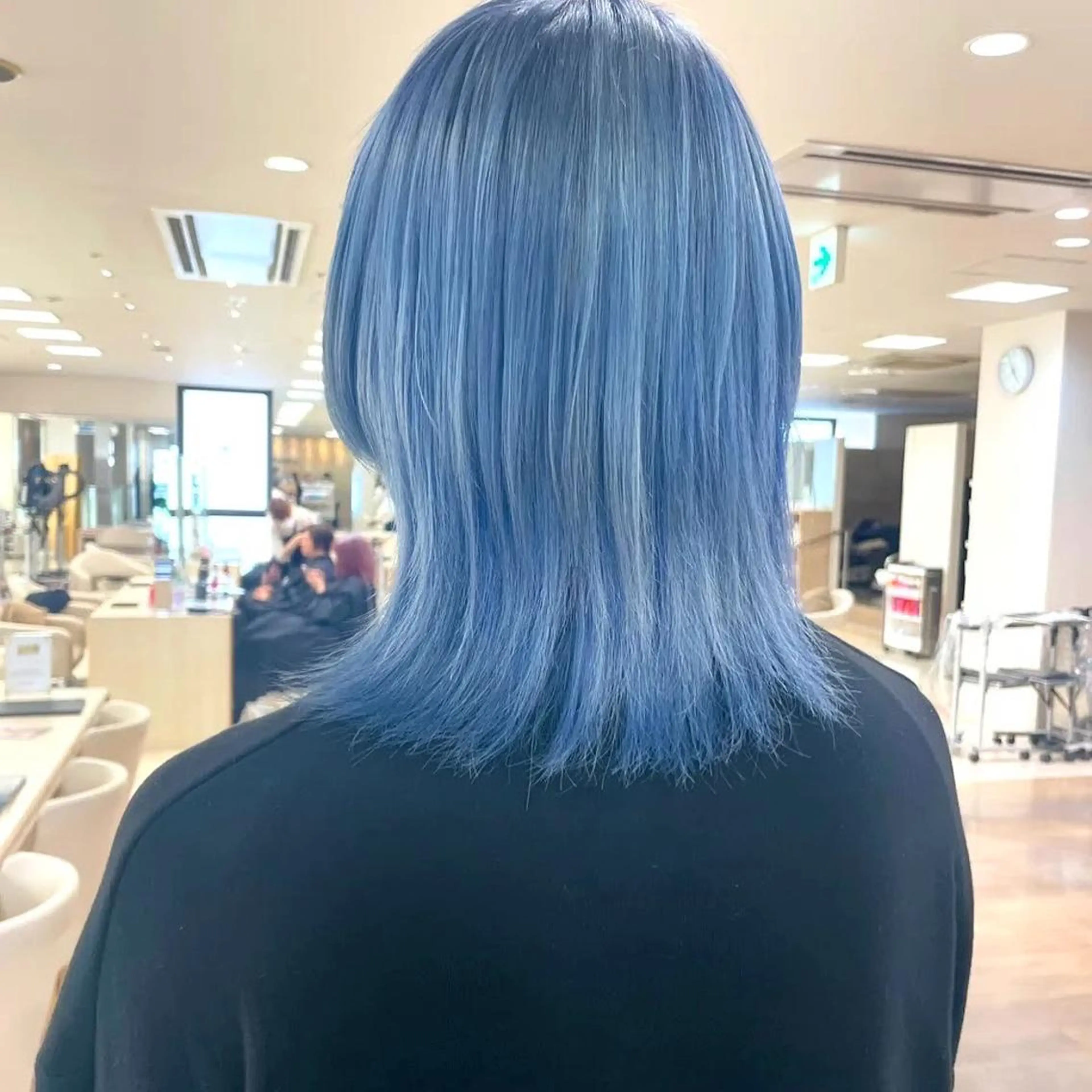 セミロング カラー ヘアアレンジ 🍒KIKUCHI KANAE🍒のヘアスタイル