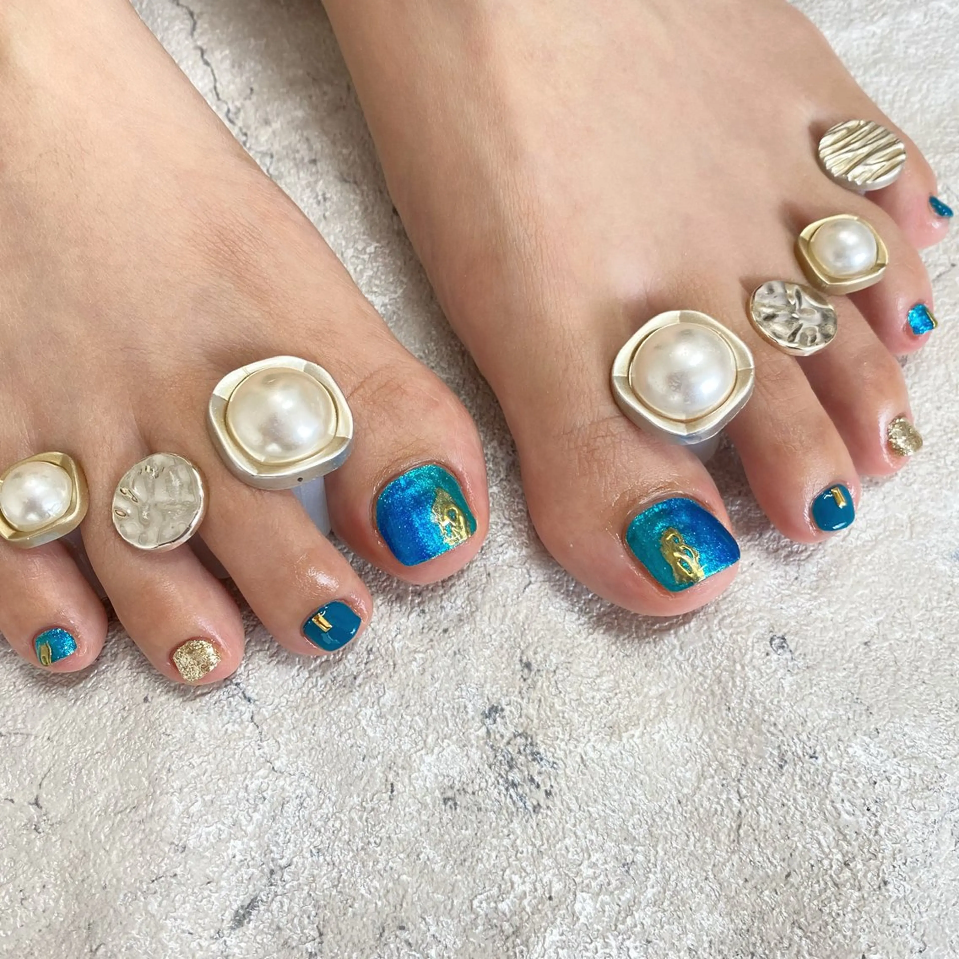 ネイル MiRanda Nail所属・MiRanda 保坂 舞のネイルデザイン