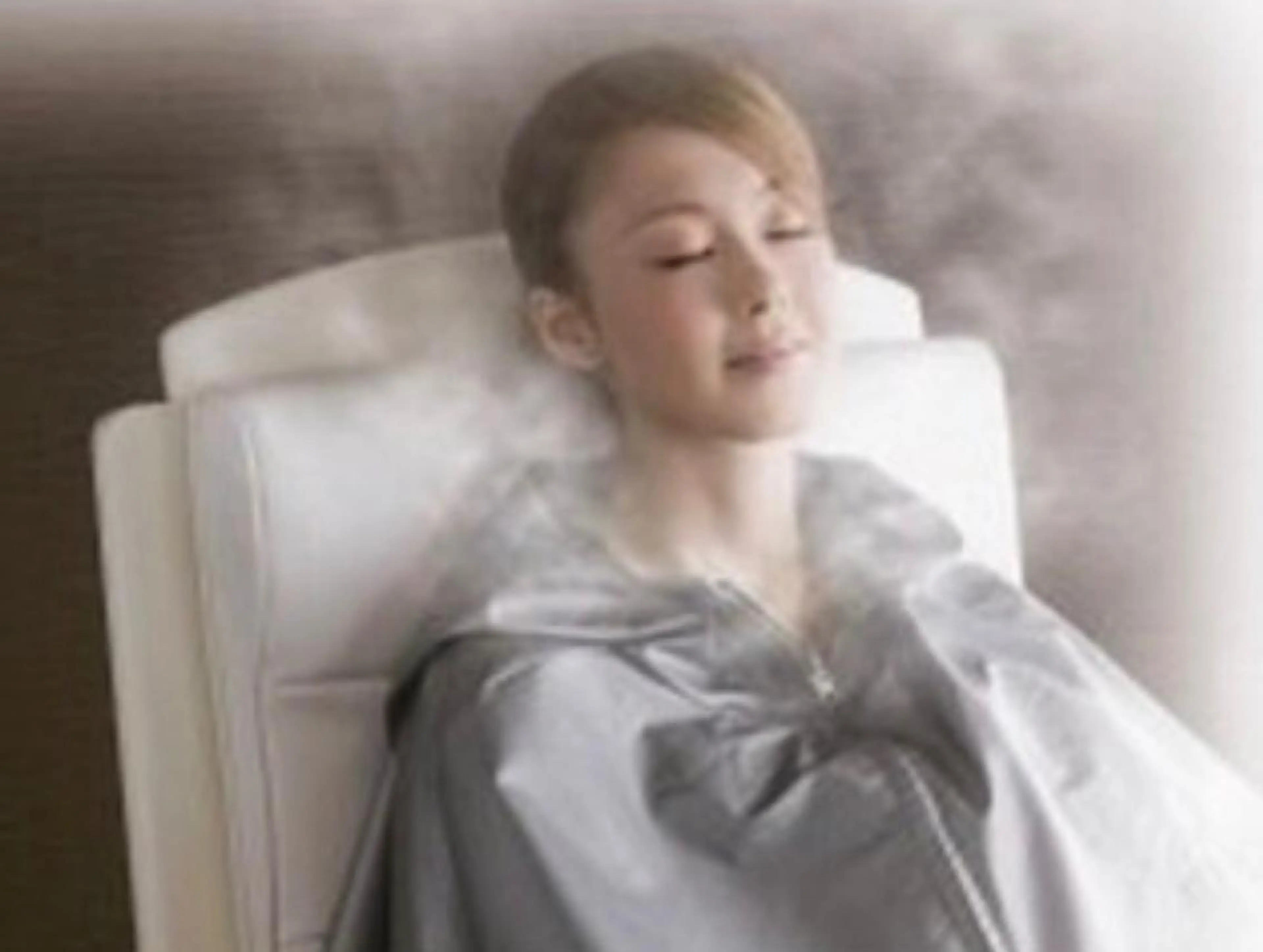 美尽  BIZIN所属・久々 もえみのネイルデザイン