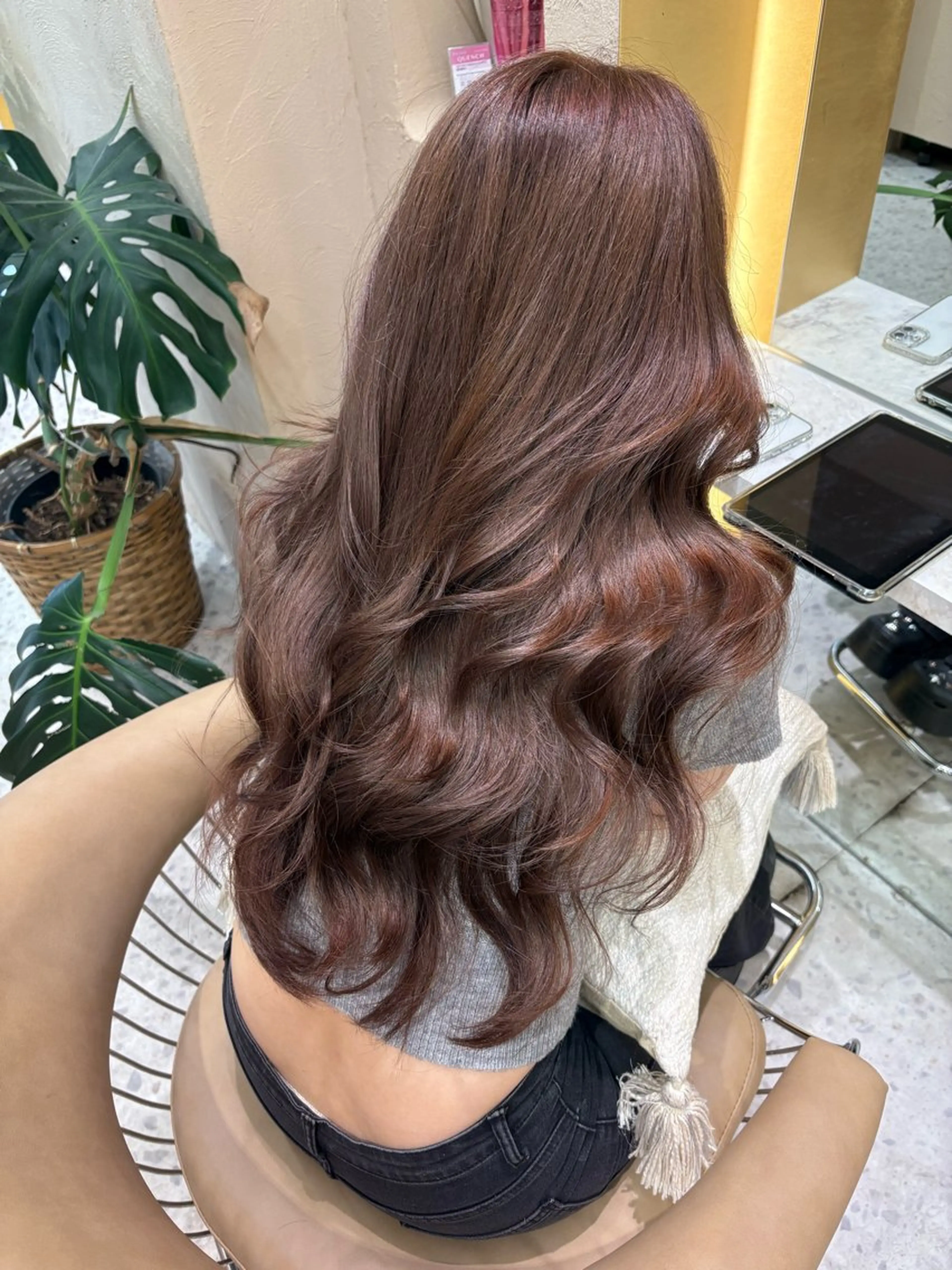 ロング カット ヘアカラー Kanami/韓国風 /艶カラーのヘアスタイル
