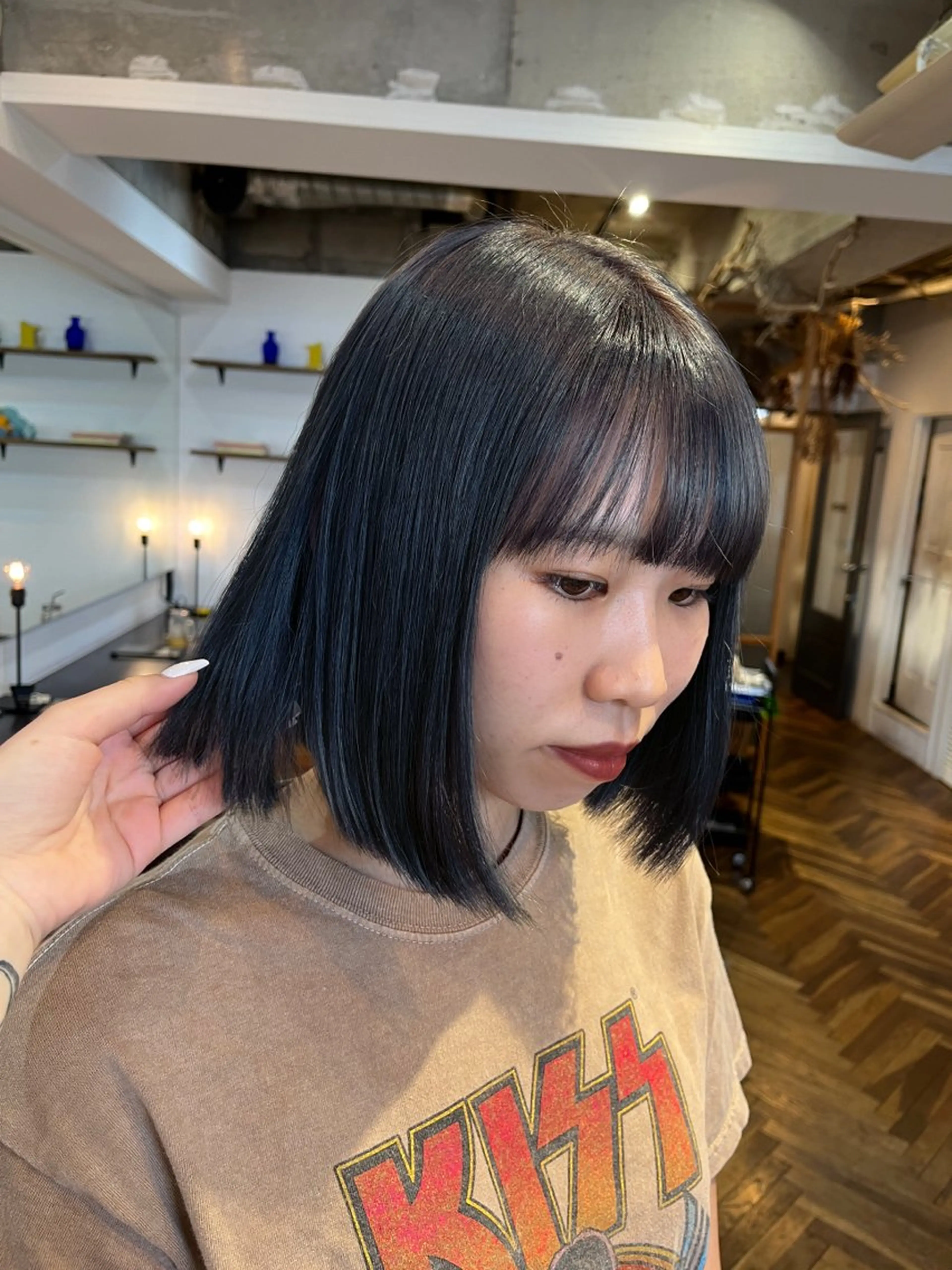 ミディアム カラー HOMIE TOKYO所属・sora / 渋谷 / ハイトーンのヘアスタイル