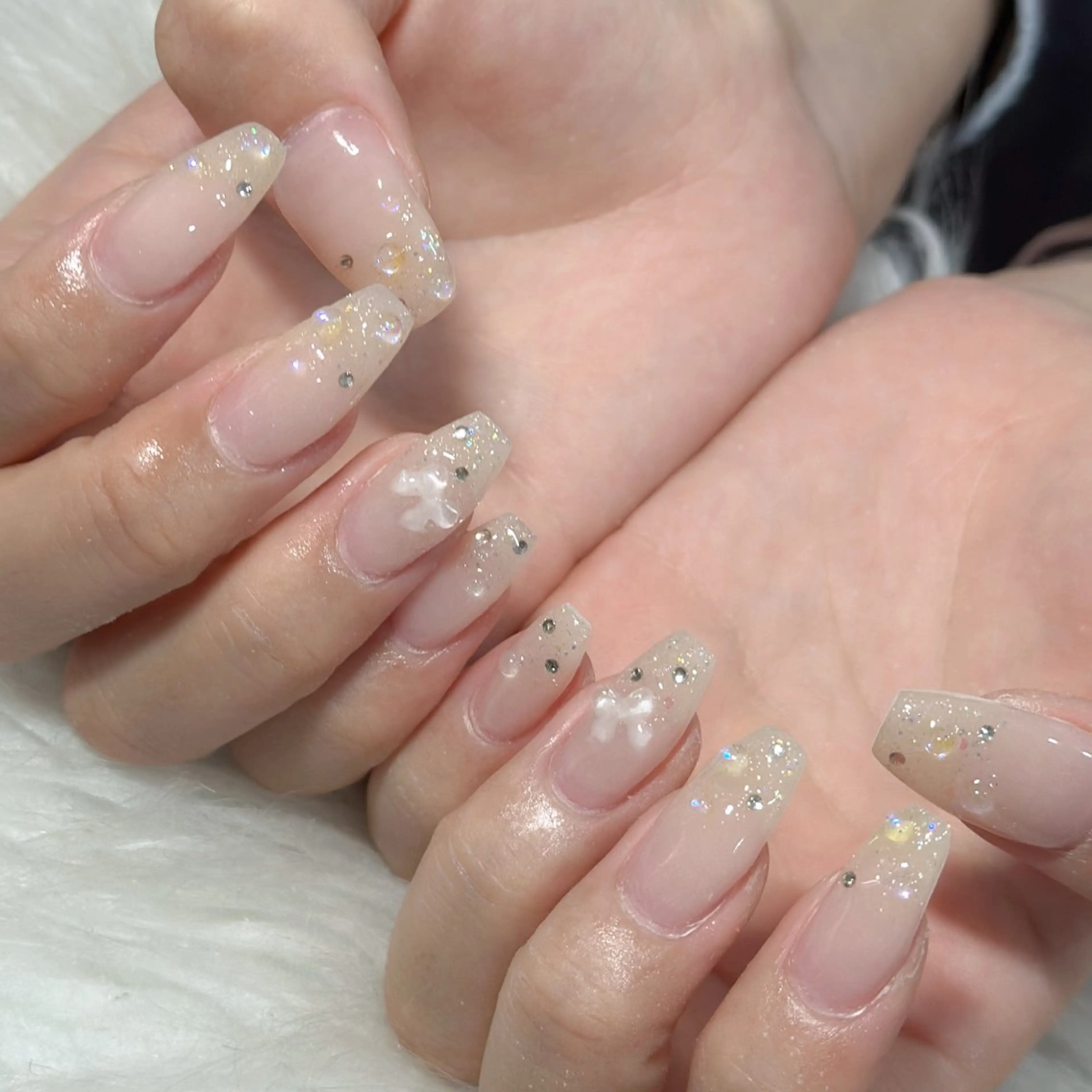 ネイル ハンドネイル フットネイル LAVISH nanamiのネイルデザイン