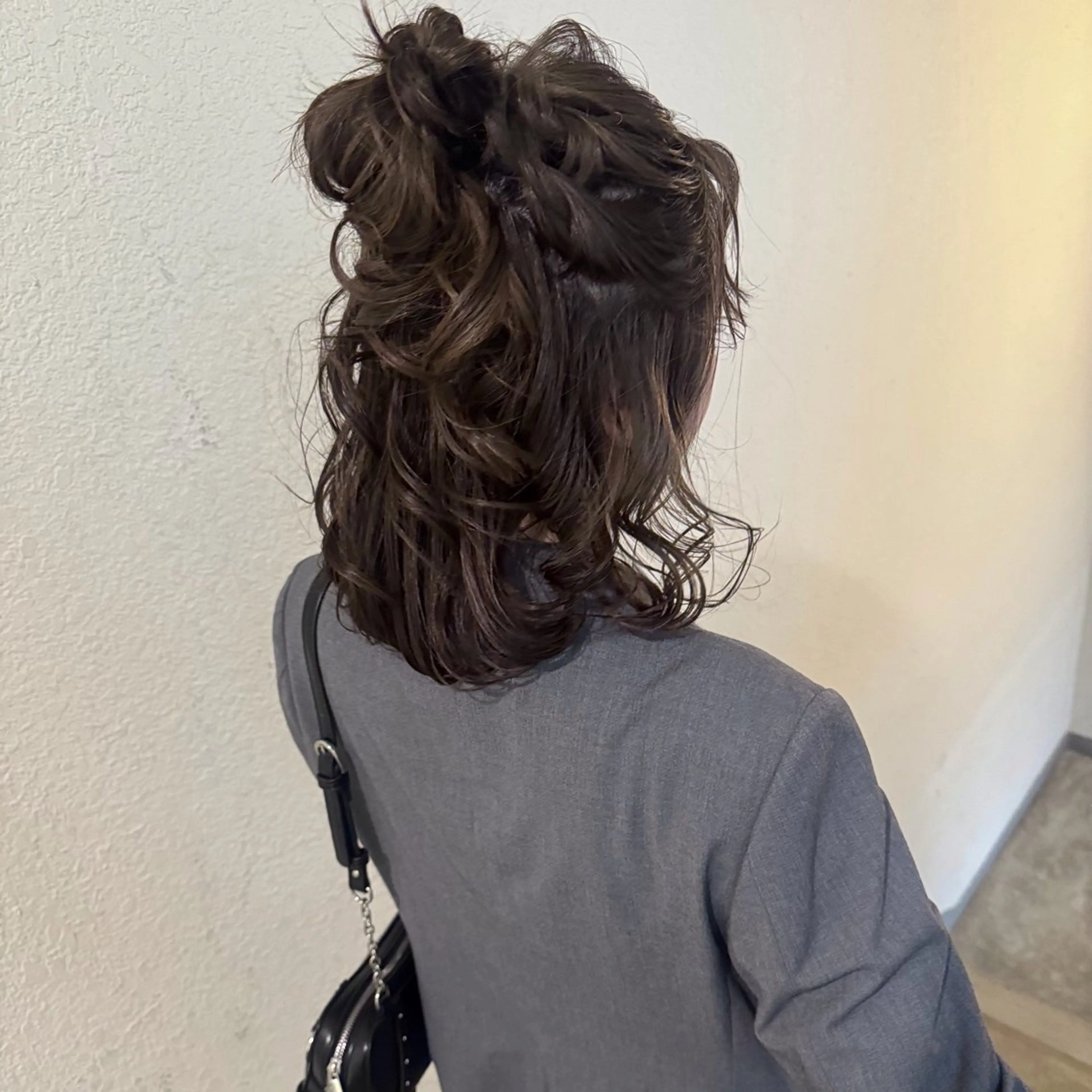 ミディアム カラー SIKI所属・sliver siki/yuuのヘアスタイル