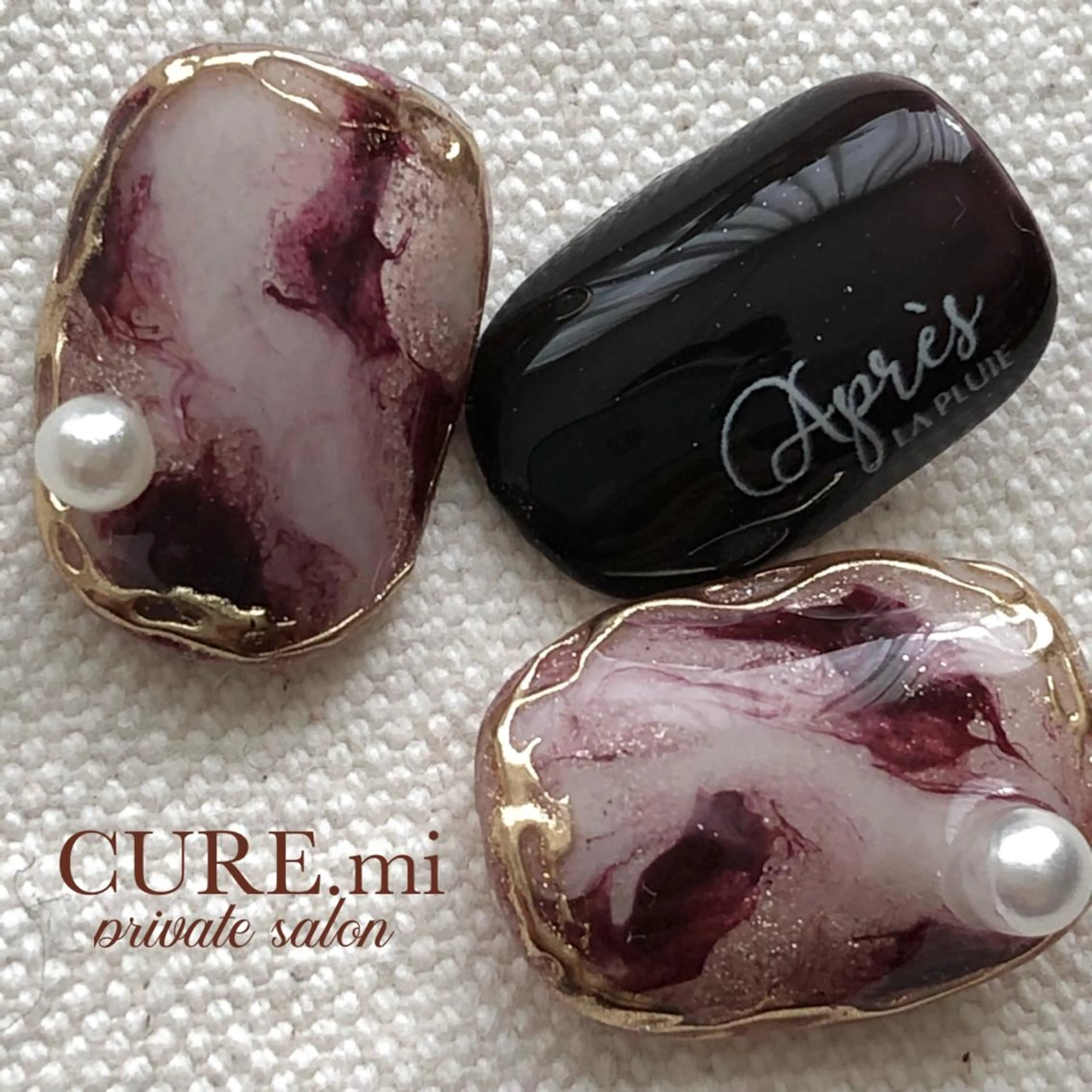 ネイル 大理石ネイル(マーブル) ニュアンスネイル ハンドネイル ハンドケア 伊藤 美香のその他イメージ