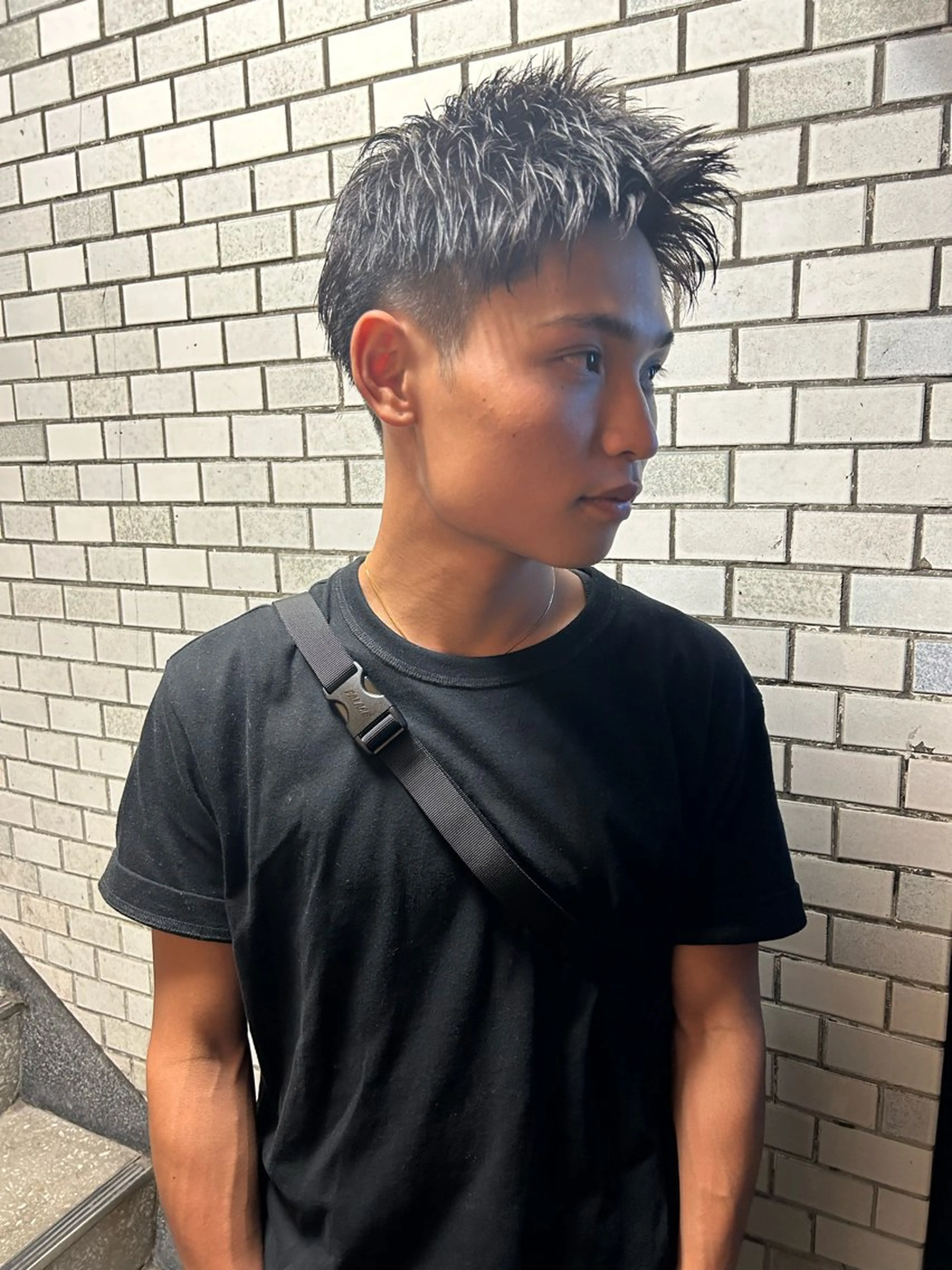 ショート メンズ メンズブリーチ メンズハイライト メンズインナーカラー メンズパーマ プードルパーマ カット charme所属・💈メンズ特化美容師 ✂︎伊藤大輝💈のヘアスタイル