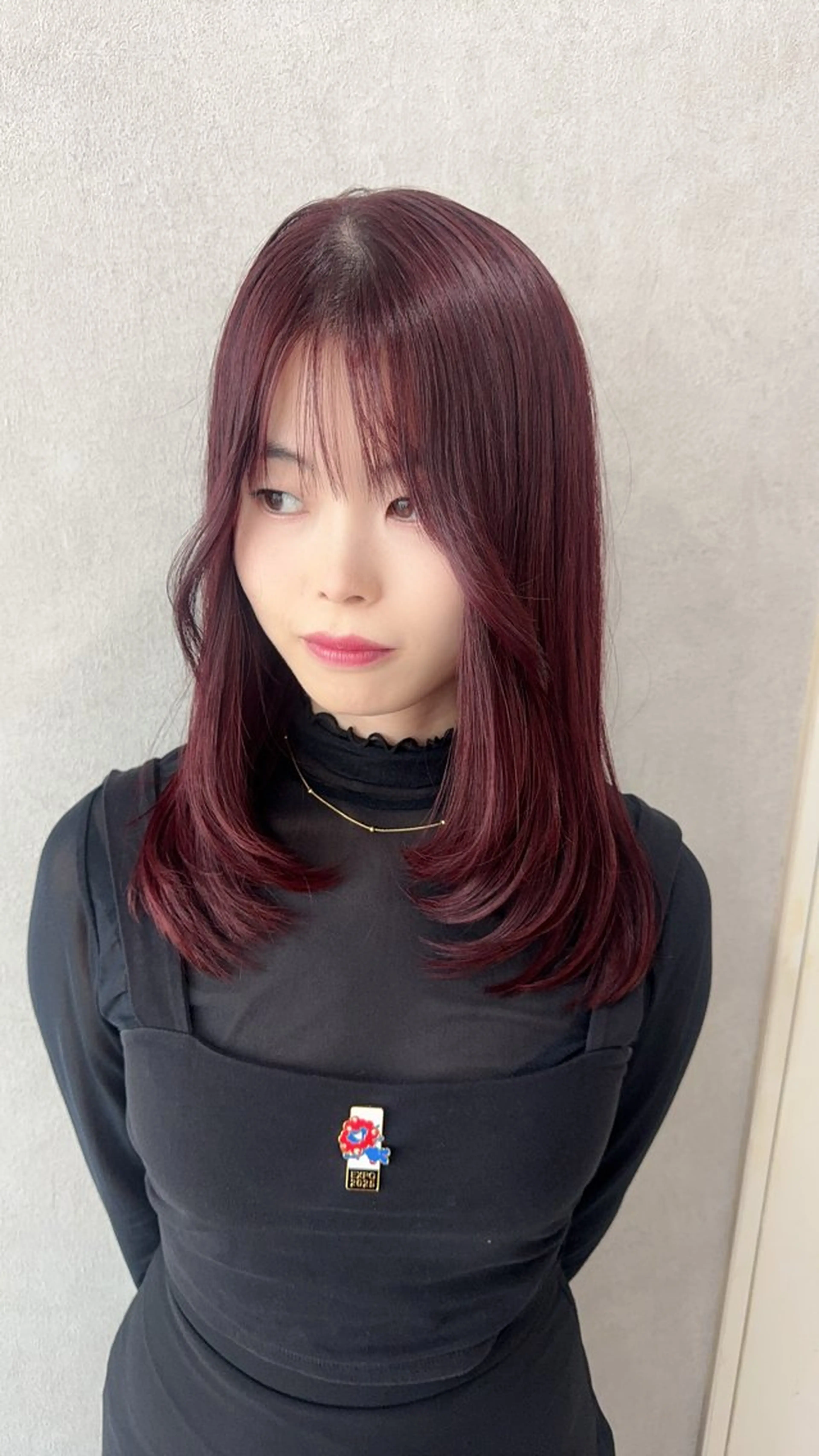 ロング カラー アッシュ アッシュブラウン ベージュカラー 黒髪 ブリーチ カット ヘアカラー トリートメント 赤み無し柔らかカラー 【梅田】madokaのヘアスタイル