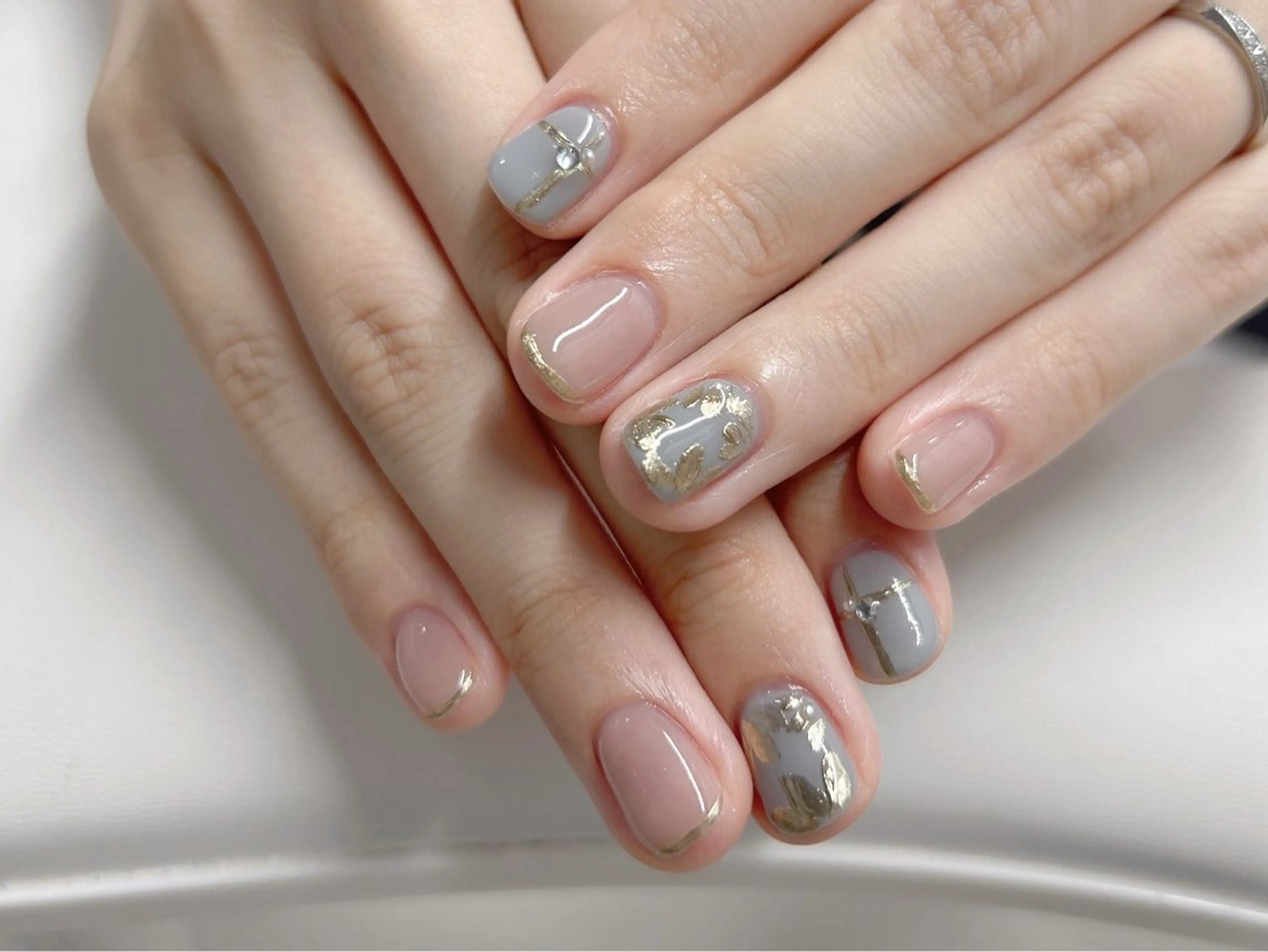 ネイル アートネイル ブルー 桜ネイル フラワーネイル フレンチネイル ハンドネイル Forca total studio所属・Forca Airaのネイルデザイン