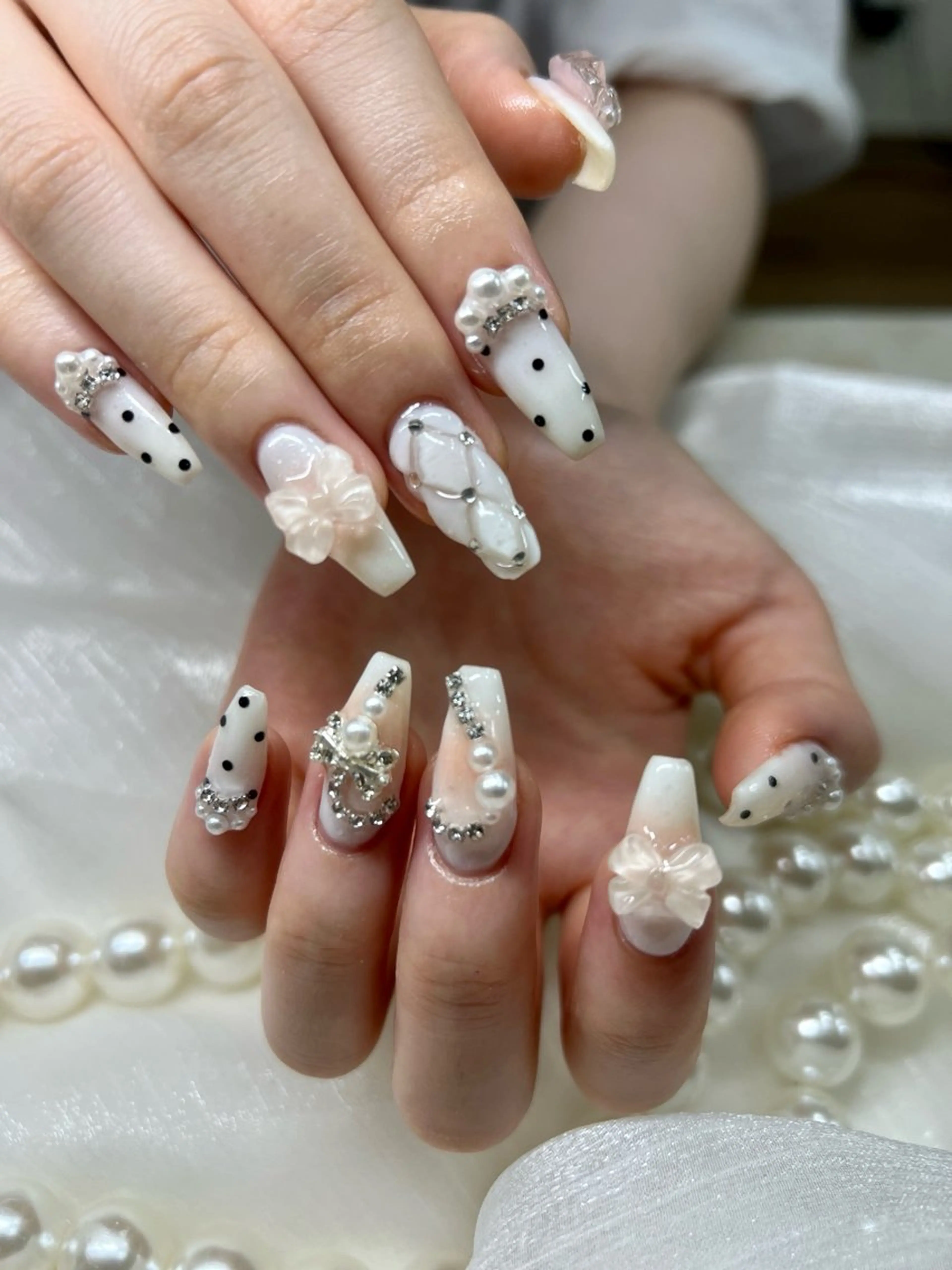 ネイル ハンドネイル ハンドケア COCO ネイルのネイルデザイン