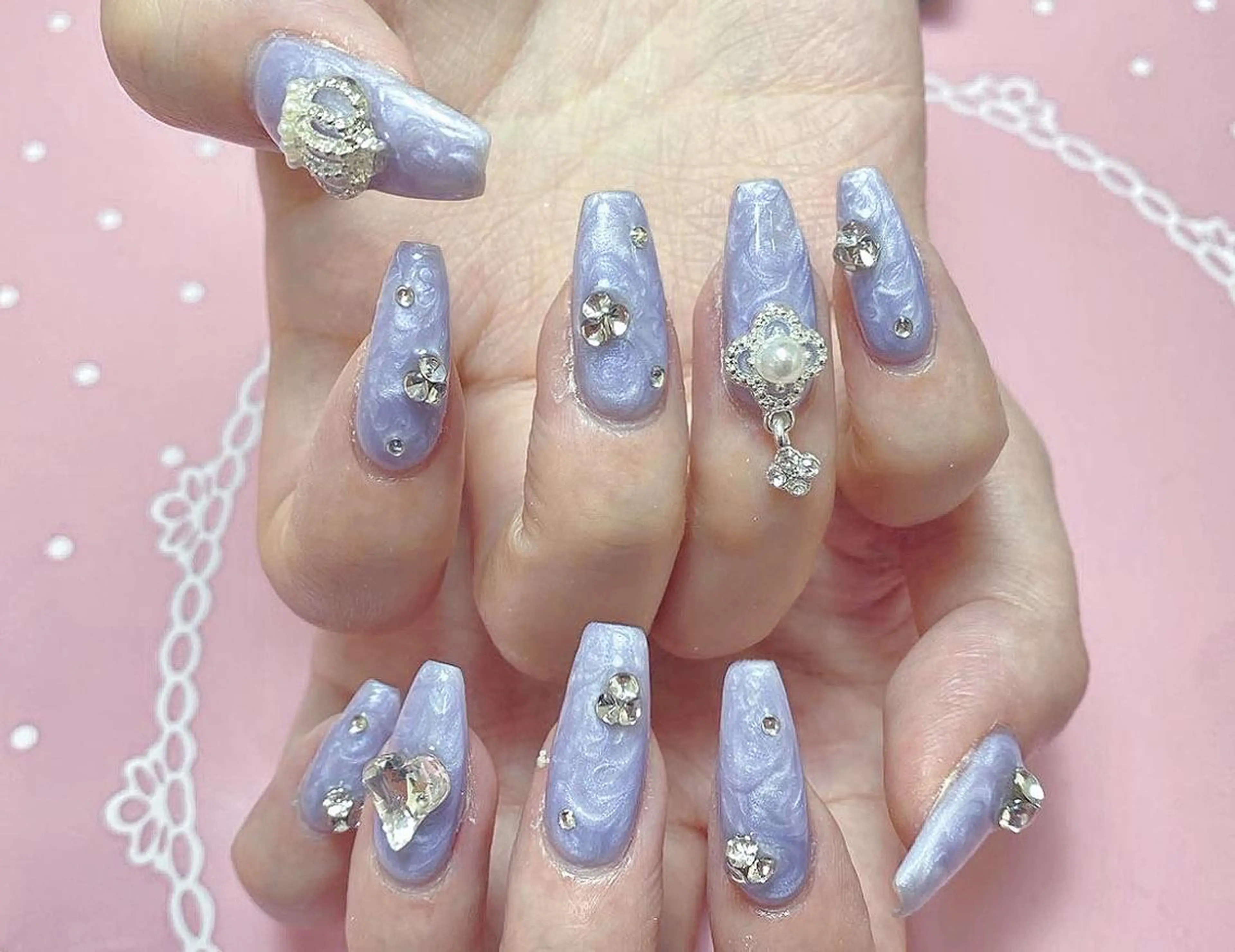 ネイル 持ち込み DIAMOND 💅のネイルデザイン