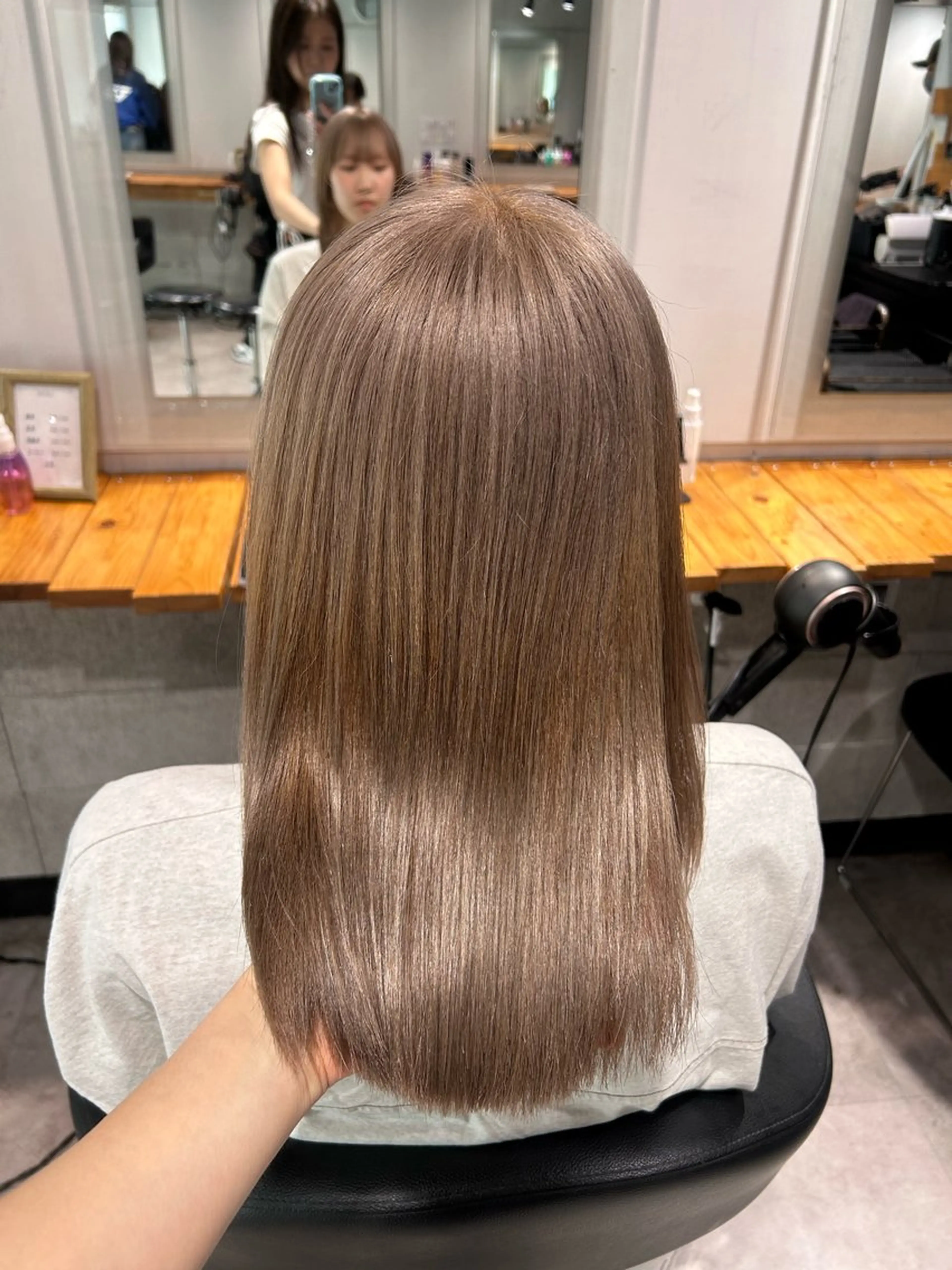 セミロング カット ヘアカラー トリートメント ヘッドスパ 韓国Style♡ Nanami🇰🇷のヘアスタイル