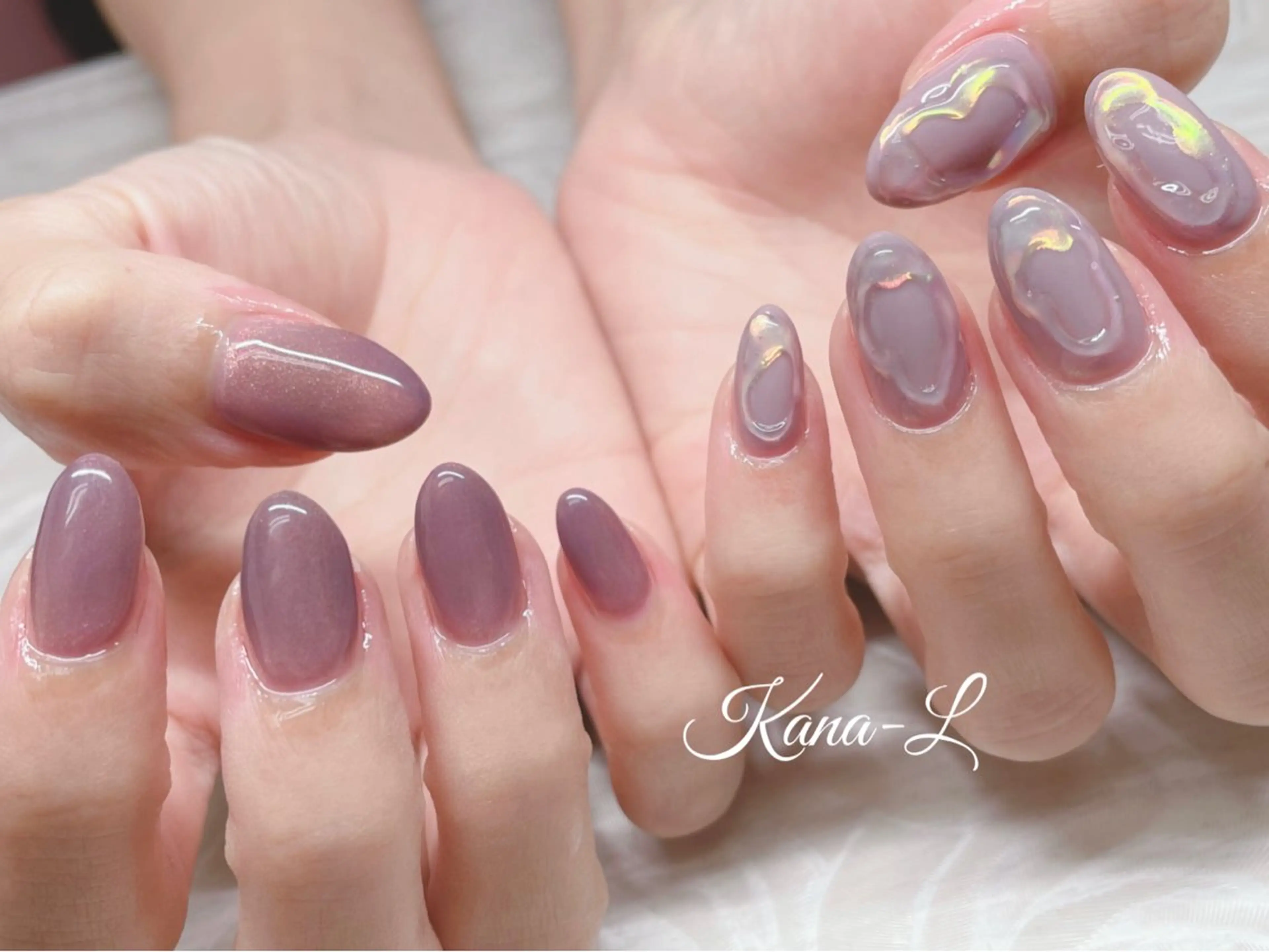 ネイル オーロラネイル ジェルネイル マグネットネイル ニュアンスネイル パラジェル 芦辺 香奈のネイルデザイン