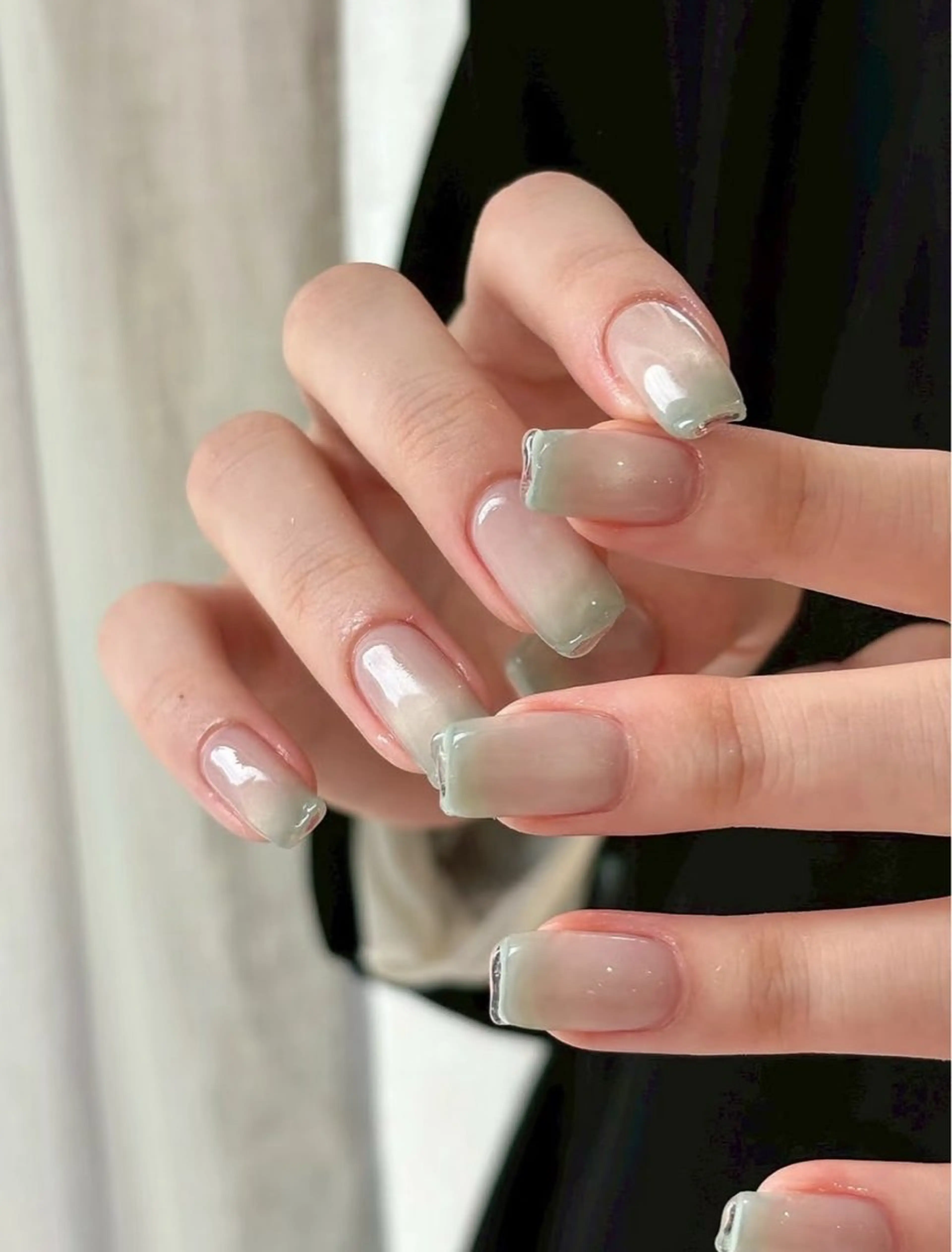 ネイル 陽菜 🦋のネイルデザイン