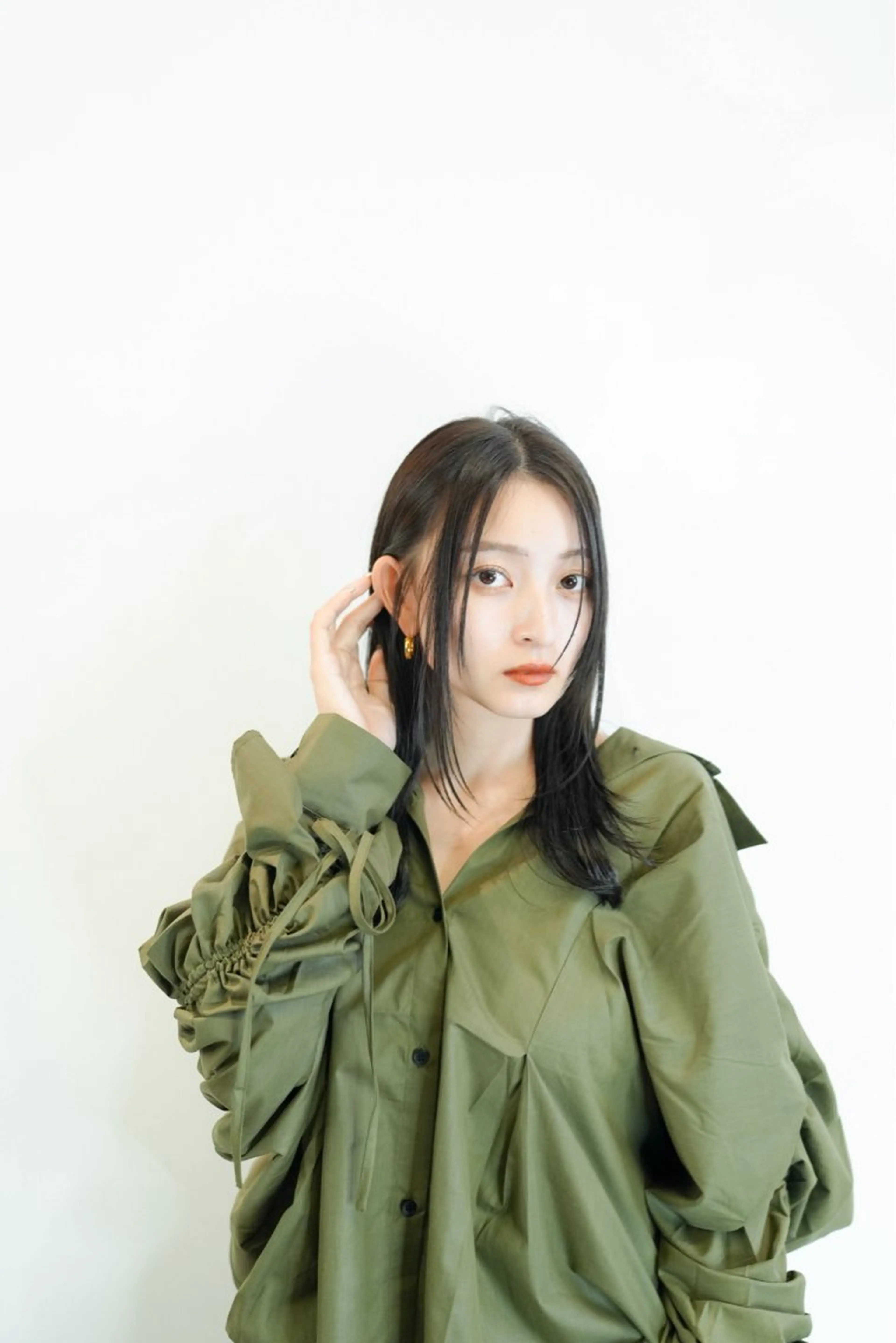 セミロング カラー アディクシーカラー バレイヤージュ ブリーチ デザインカラー ダブルカラー カット トリートメント opus 店長大和 レイヤー/赤み消しのヘアスタイル