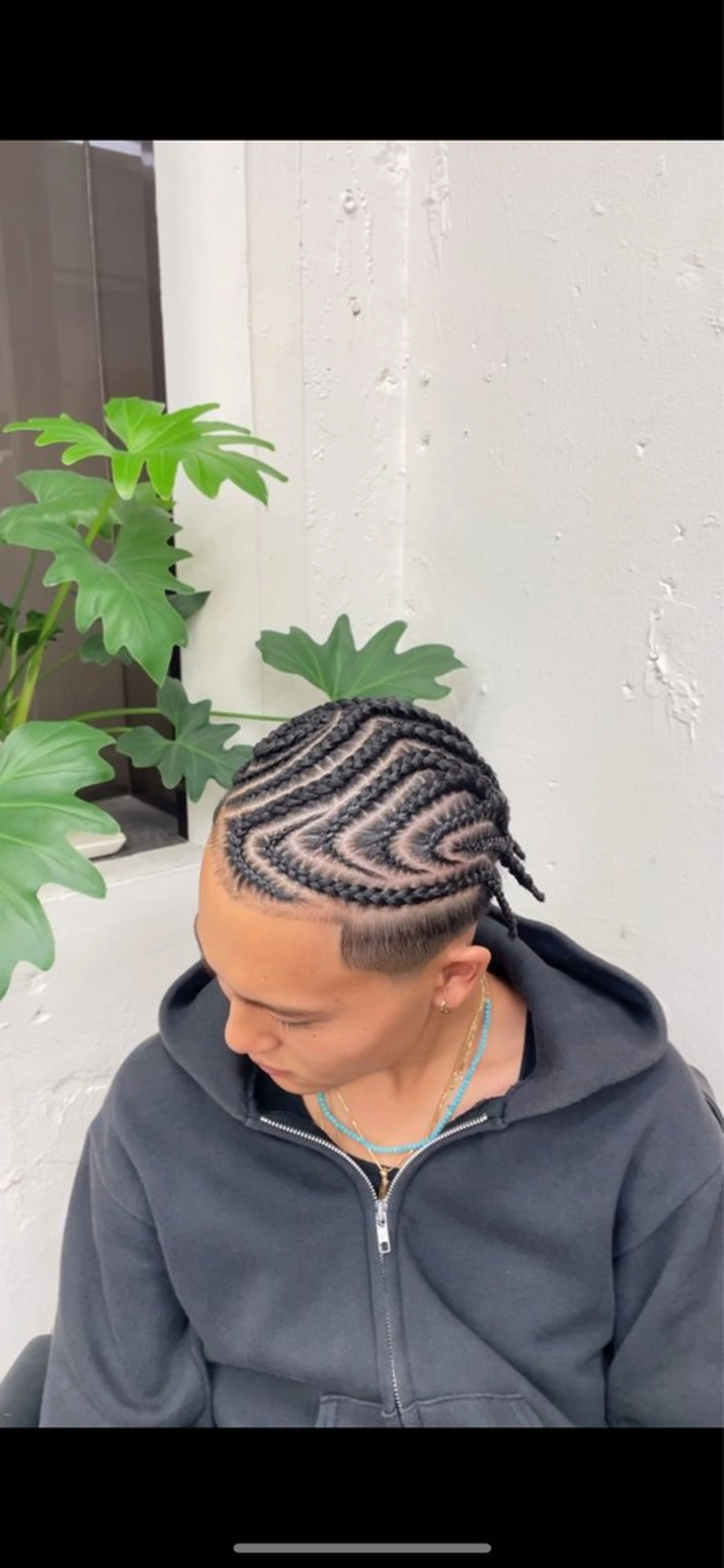 ショート ヘアアレンジ メンズ コーンロウ／ブレイズ SYUのヘアスタイル