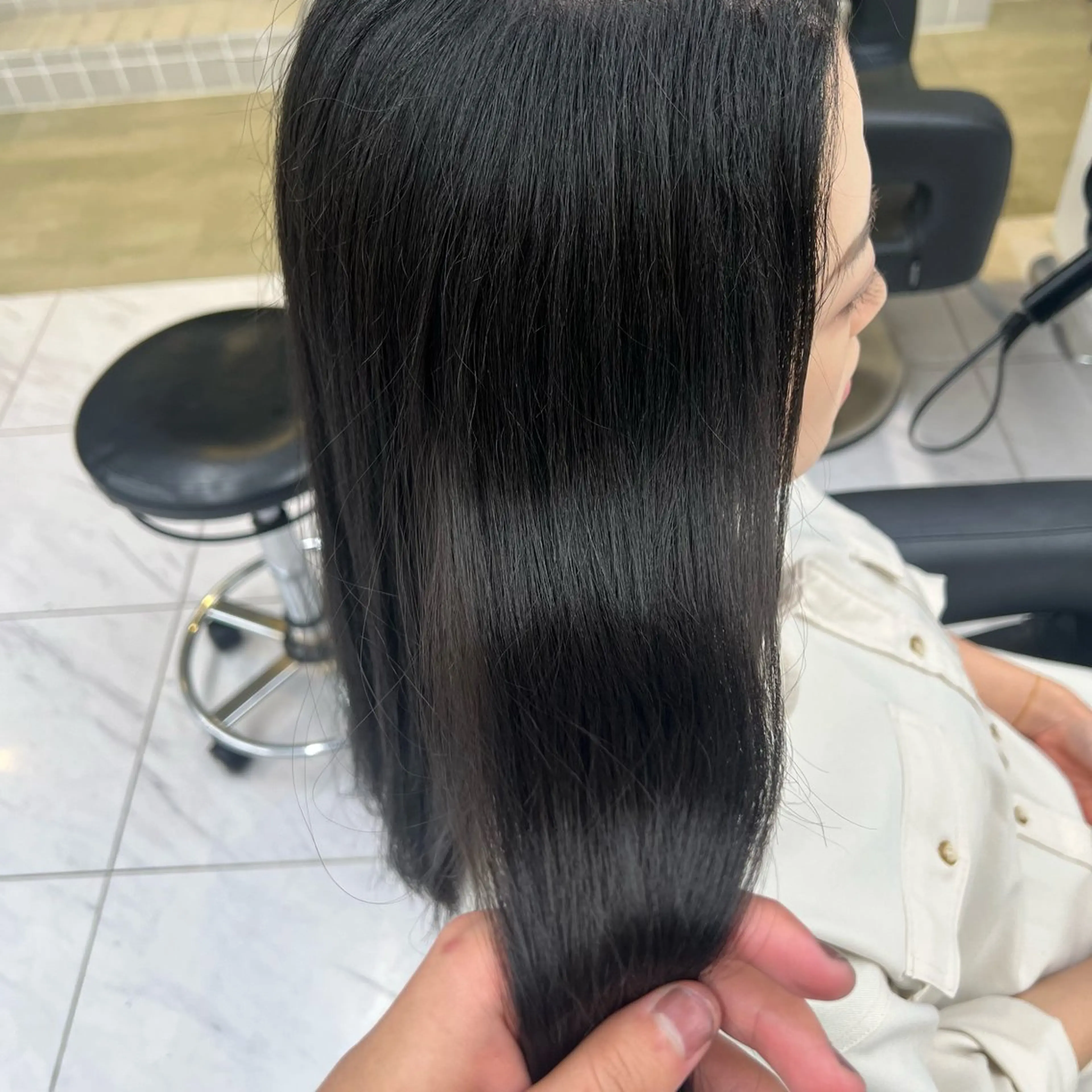 ロング カラー ヘアカラー トリートメント 韓国レイヤーカット /REIのヘアスタイル