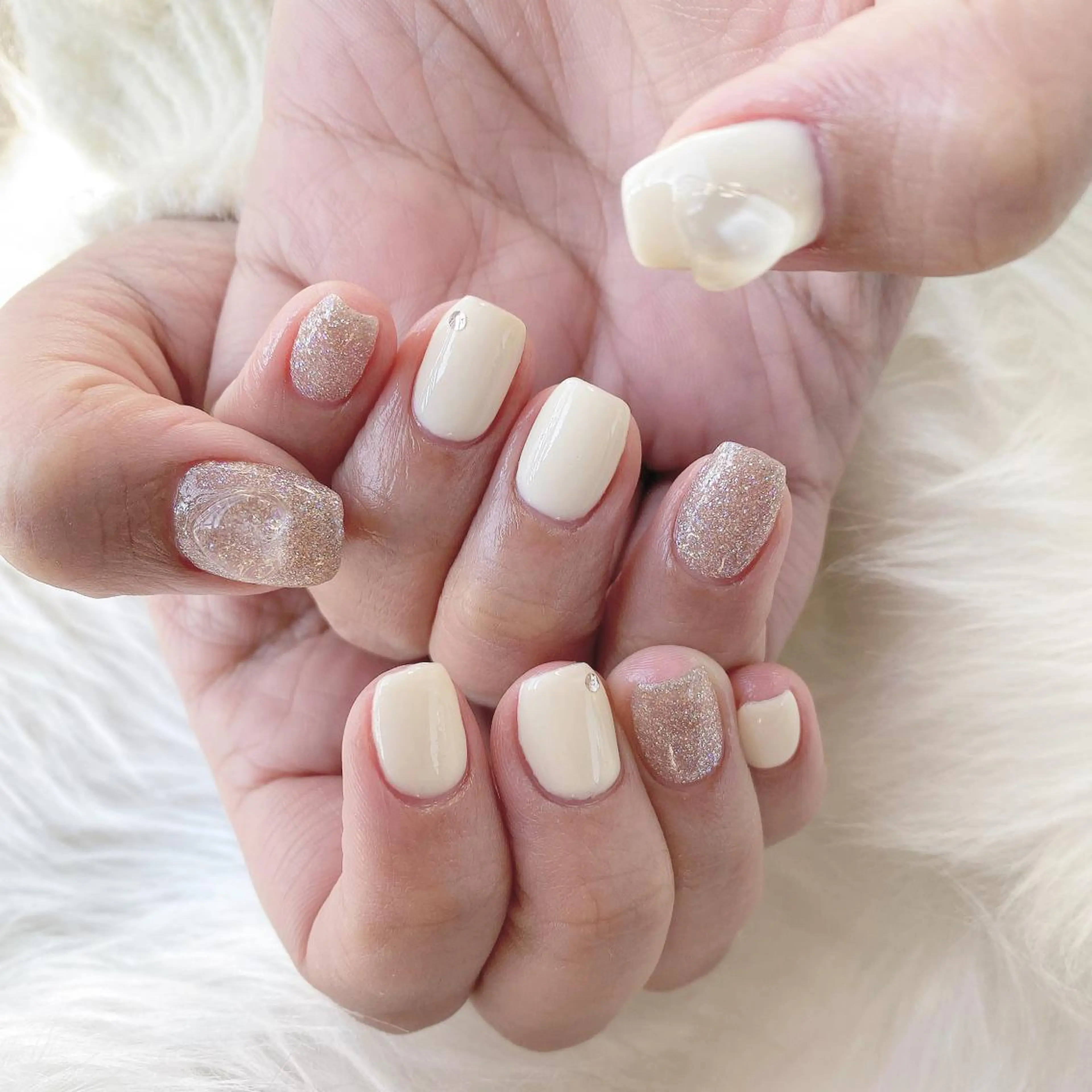 ネイル ハート ハンドネイル private nail salon   crystal ⭐︎ color所属・crystal ⭐︎ colorのネイルデザイン