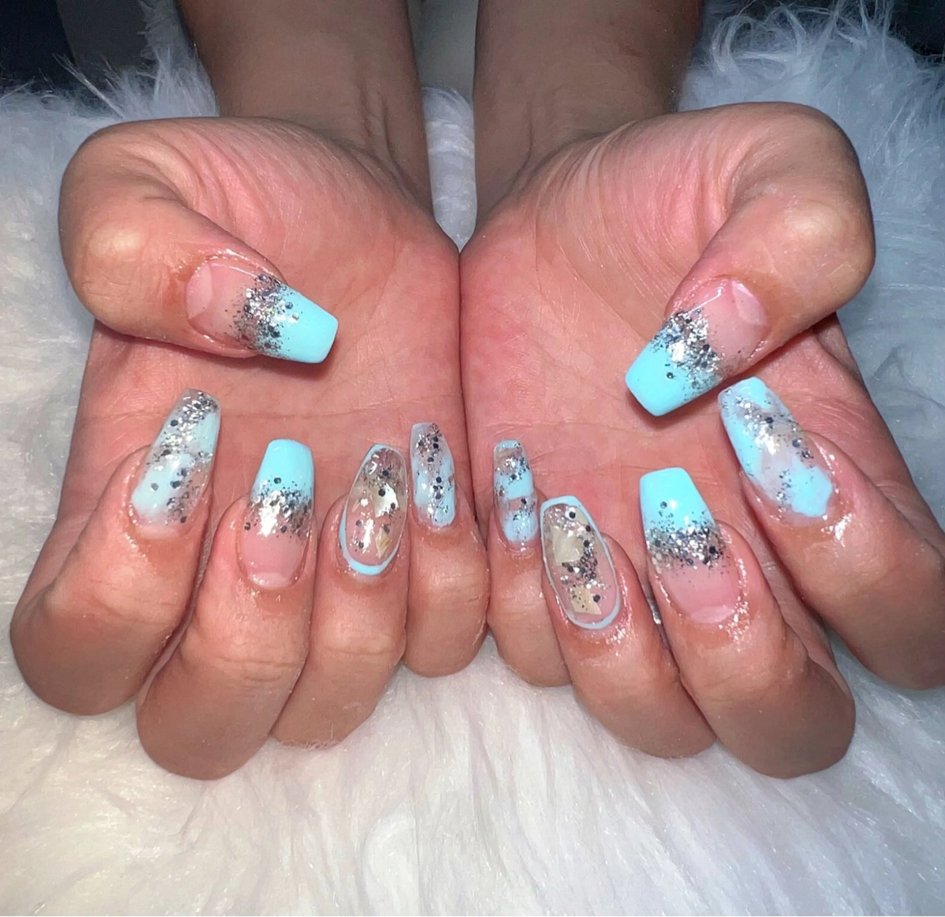 ロング ハンドネイル mao .のネイルデザイン