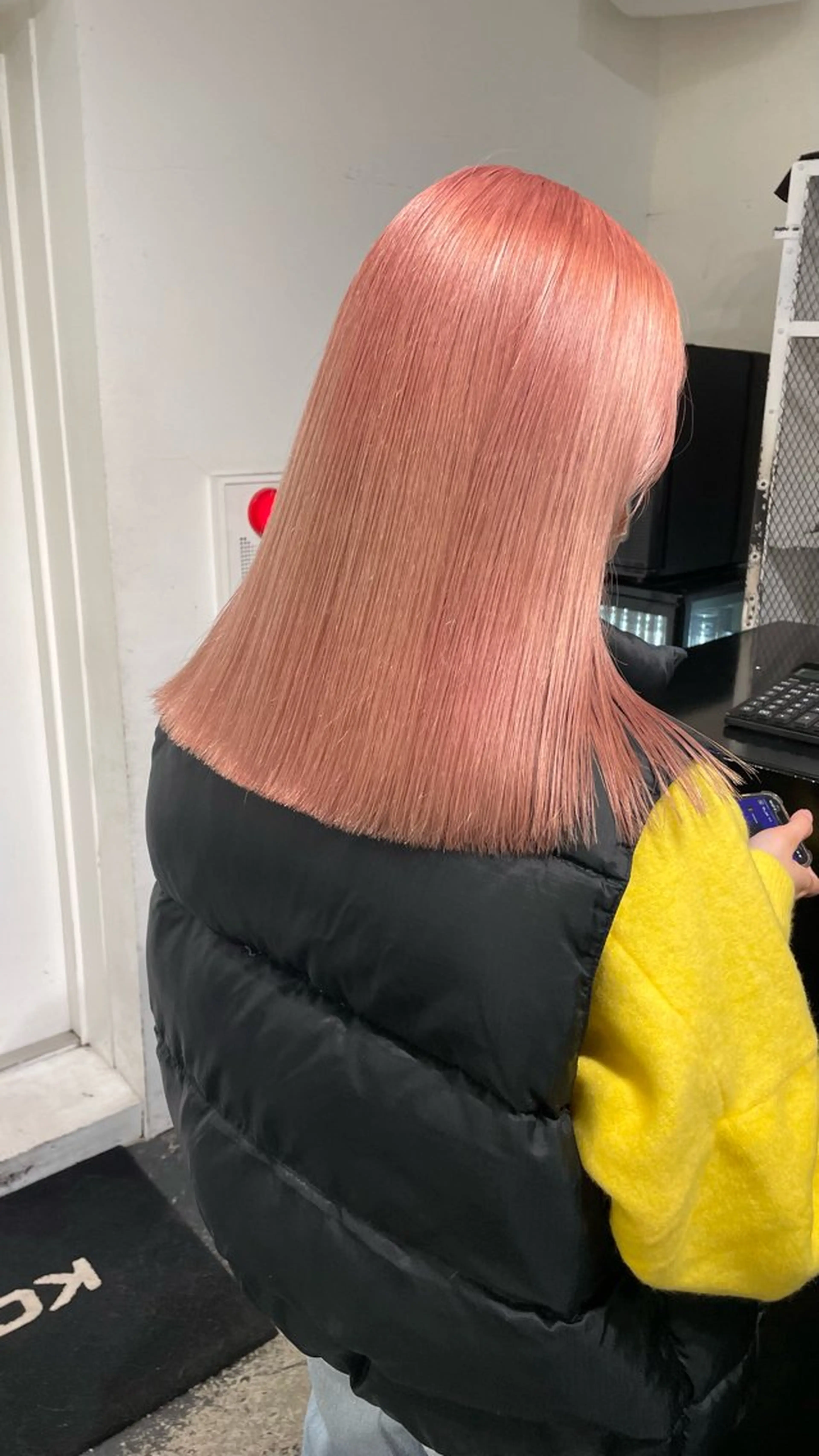 セミロング カラー ヘアアレンジ ブリーチ オレンジ カット ヘアカラー トリートメント 艶ハイトーン/ヘア アレンジAYAKAのヘアスタイル