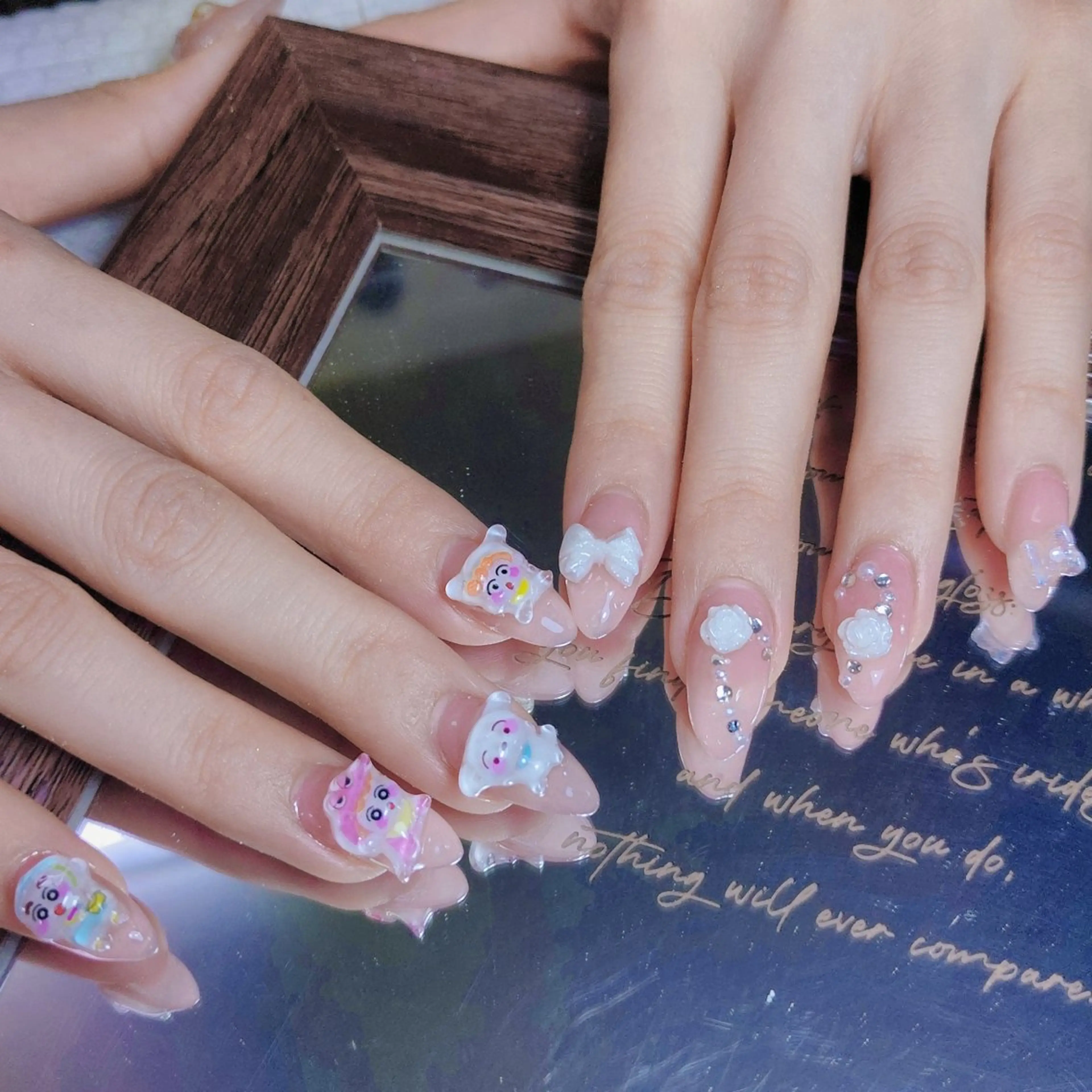 ネイル ハンドネイル ハンドケア BuBu Nail渋谷道玄坂のネイルデザイン