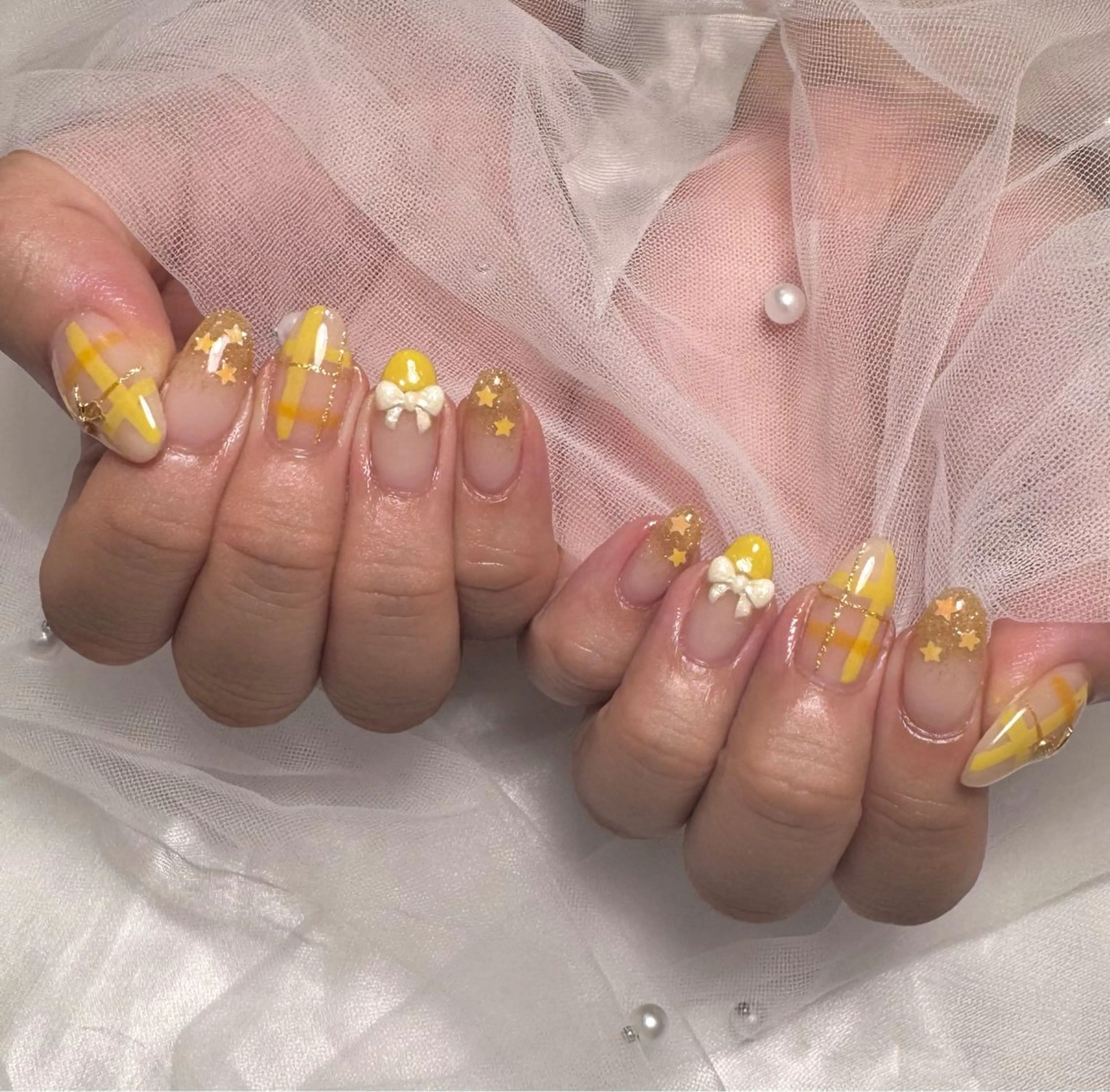 ネイル 黄色 Roi〈ロワ〉 Rinneのネイルデザイン