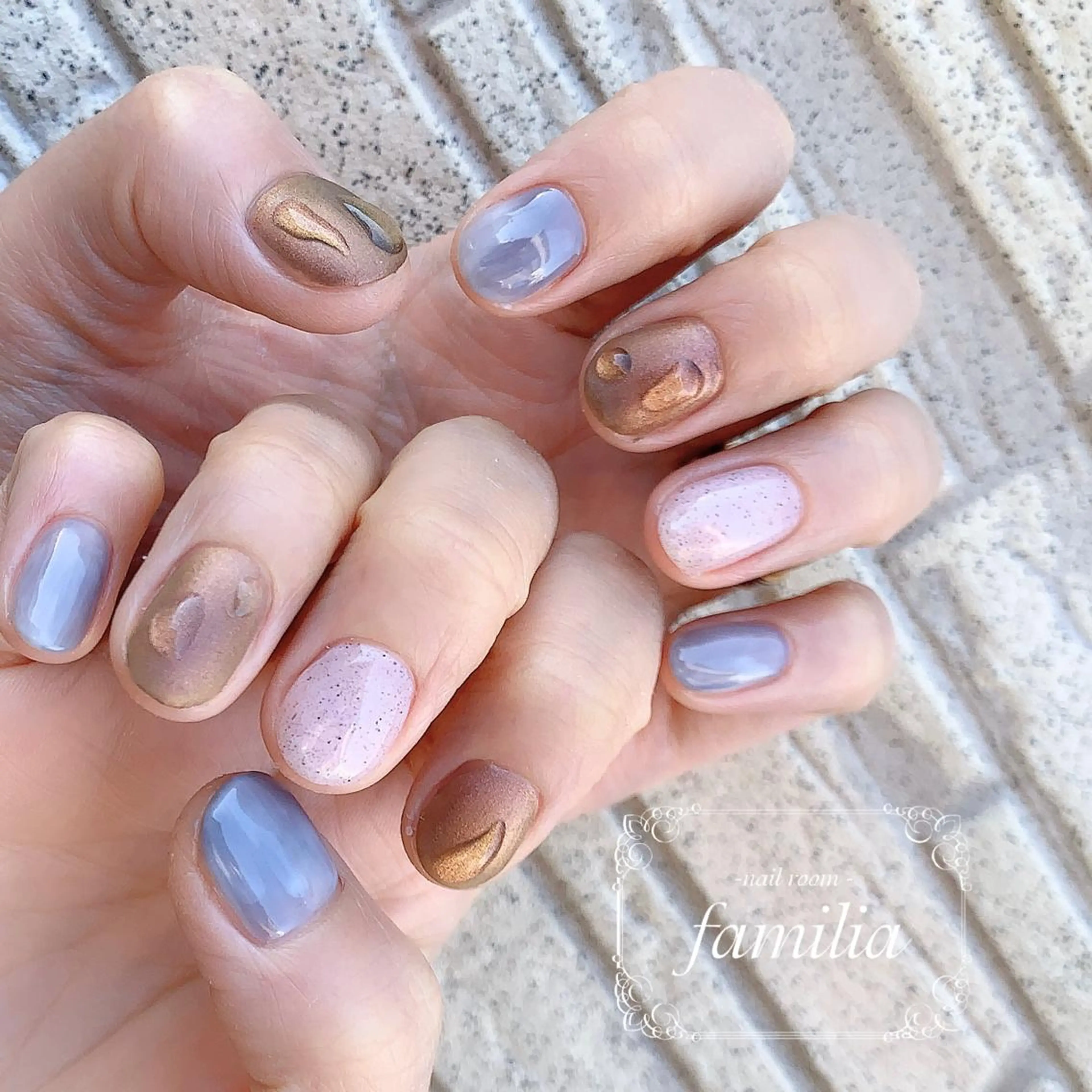 ネイル ハンドネイル -nailroom- familiaのネイルデザイン