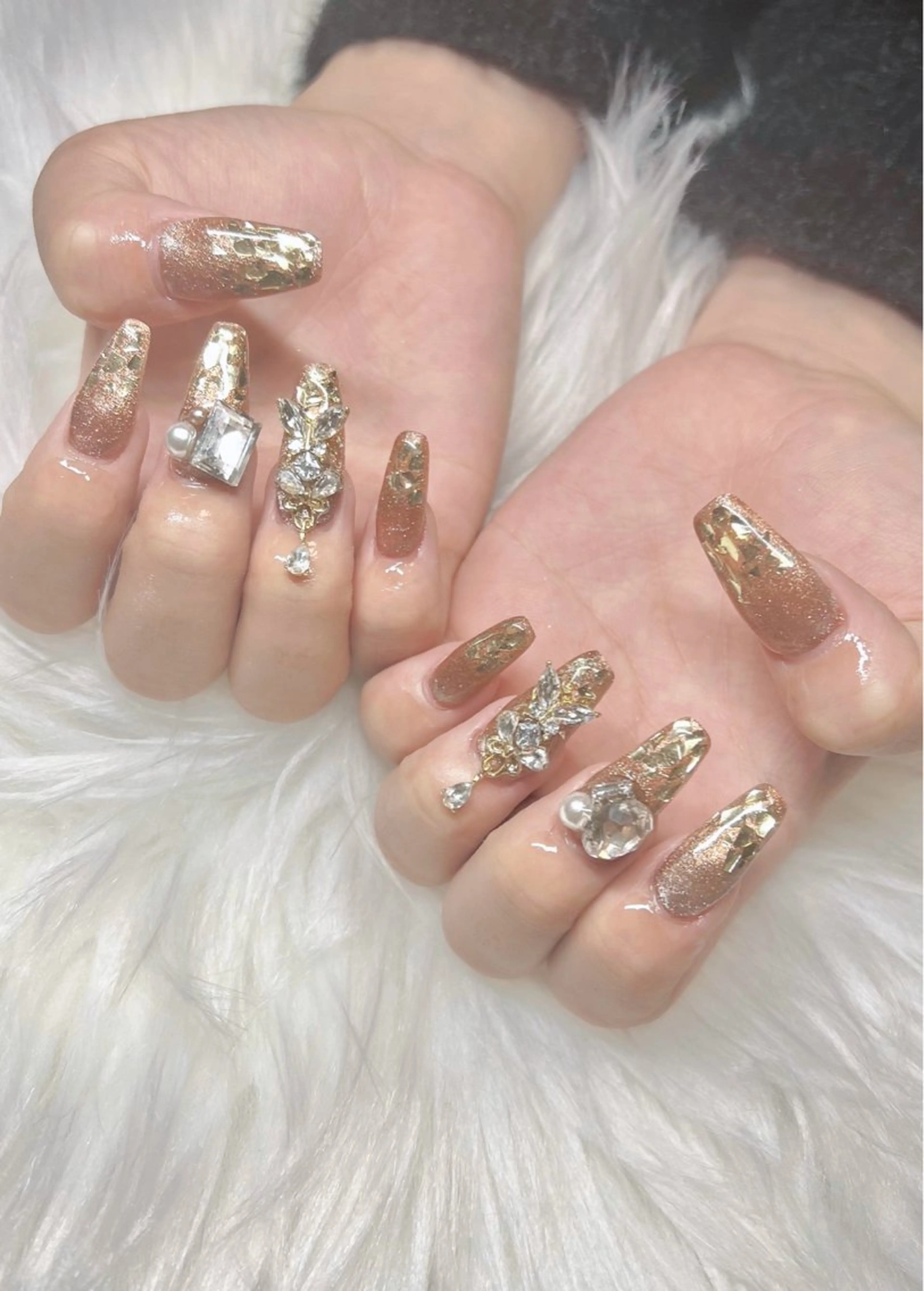 ネイル 成人式 ハンドネイル CHARME 🤎〔RINA〕のネイルデザイン