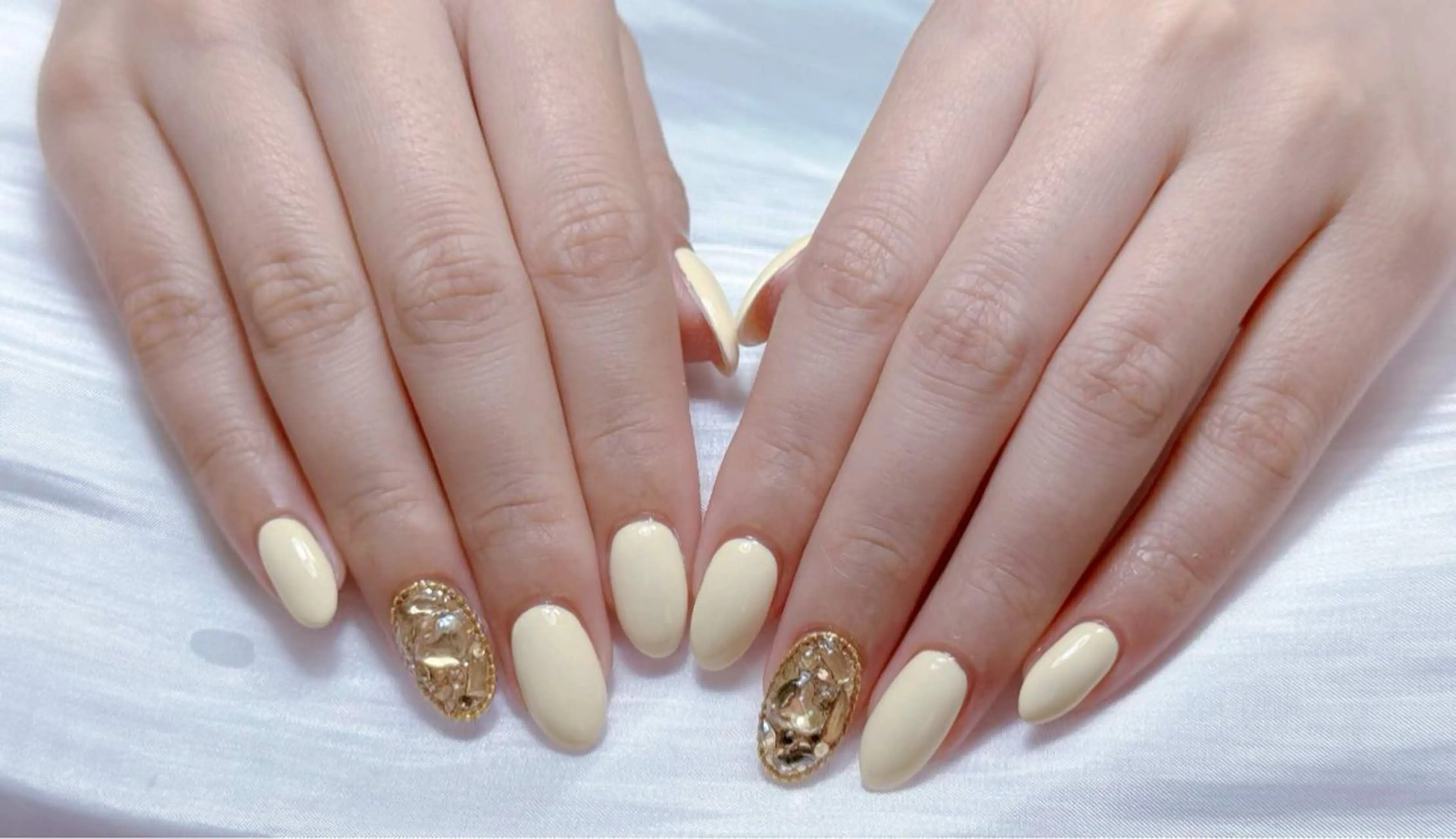 ネイル 小島 千尋のネイルデザイン