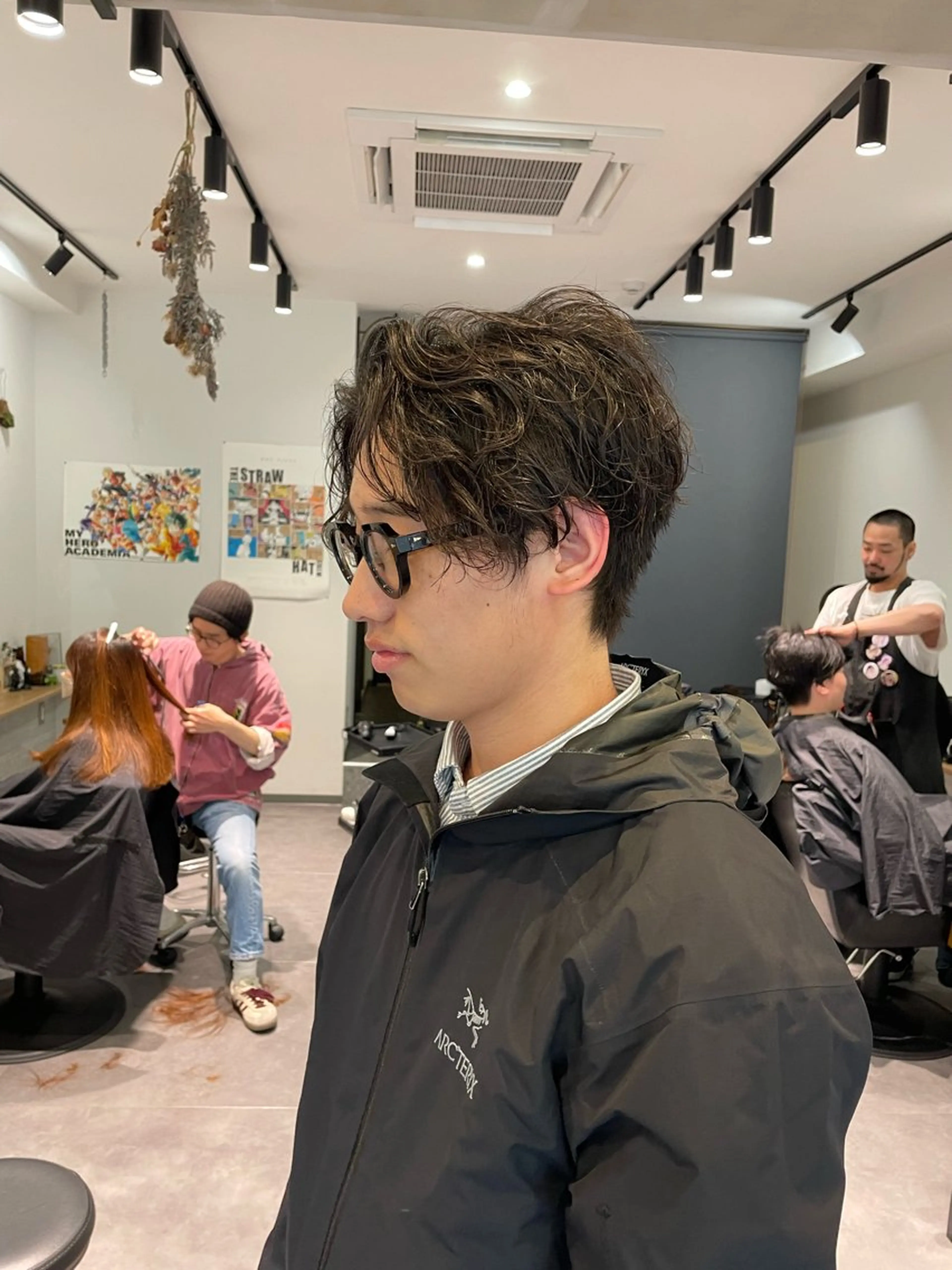 ショート パーマ ニュアンスパーマ 【guild】眞島 縮毛矯正のヘアスタイル