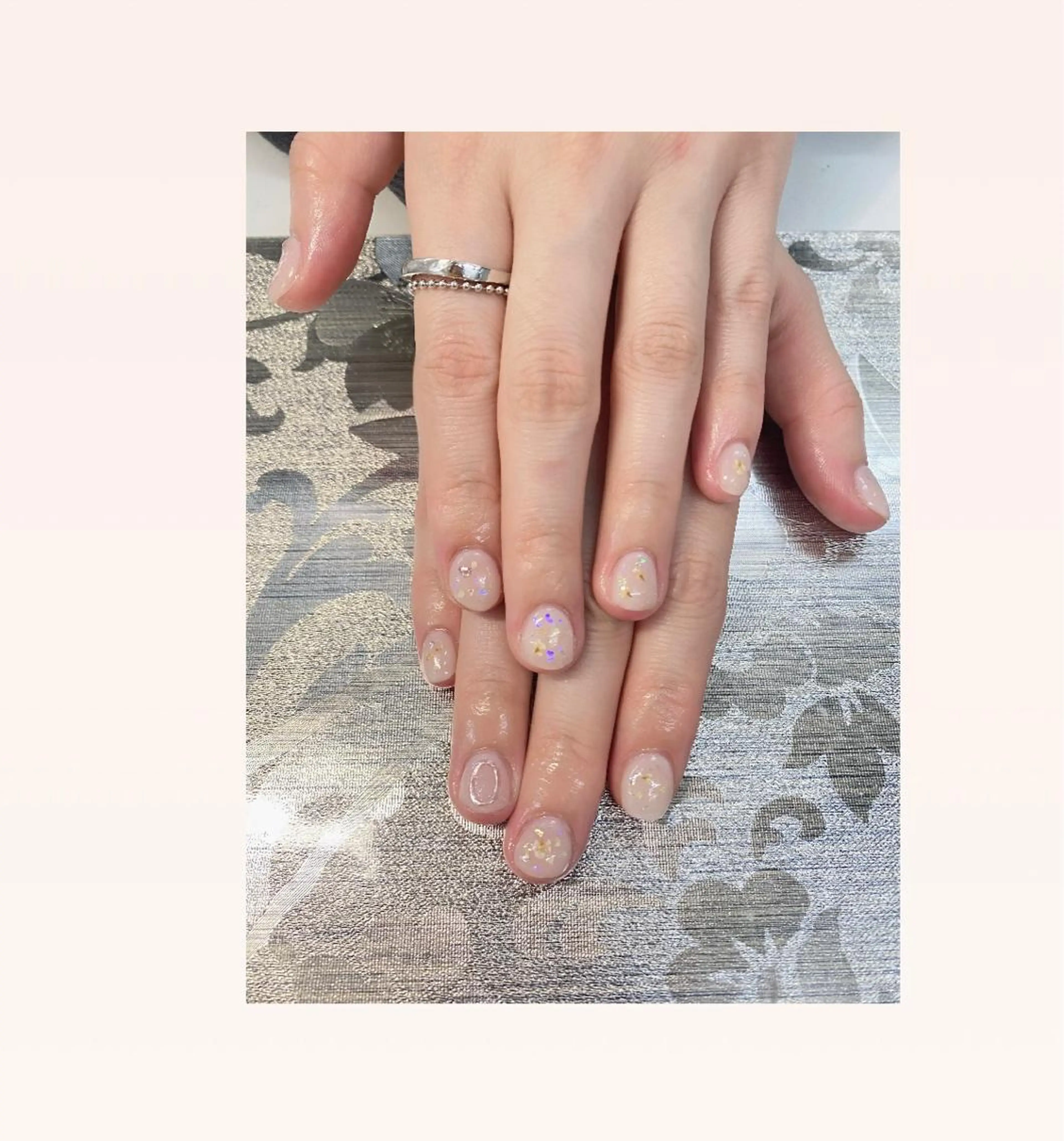 ネイル ハンドネイル I-nailロング /ワンホン/キラキラのネイルデザイン