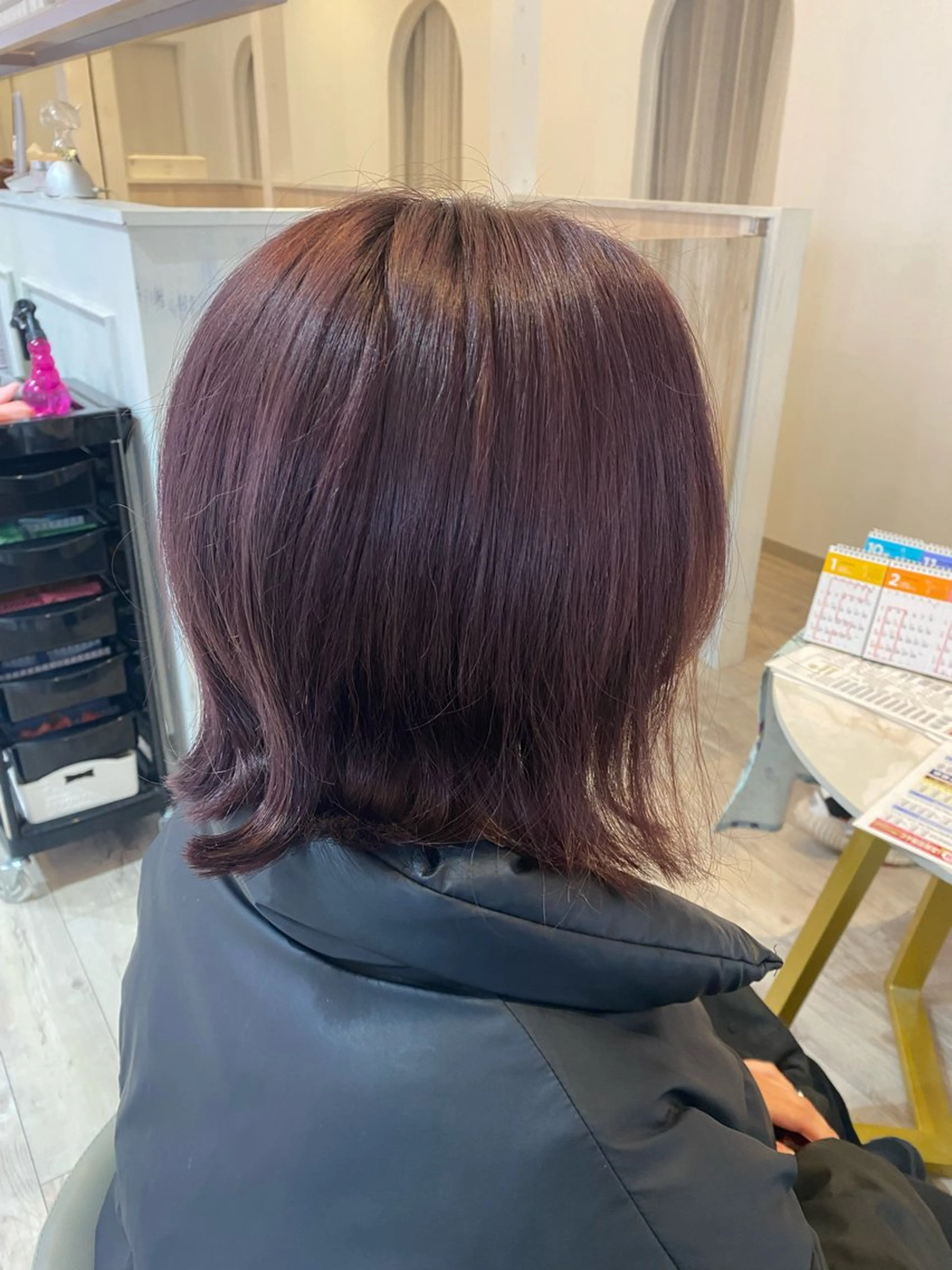 ショート HUG CLAIR'E所属・かまだ しおりのヘアスタイル