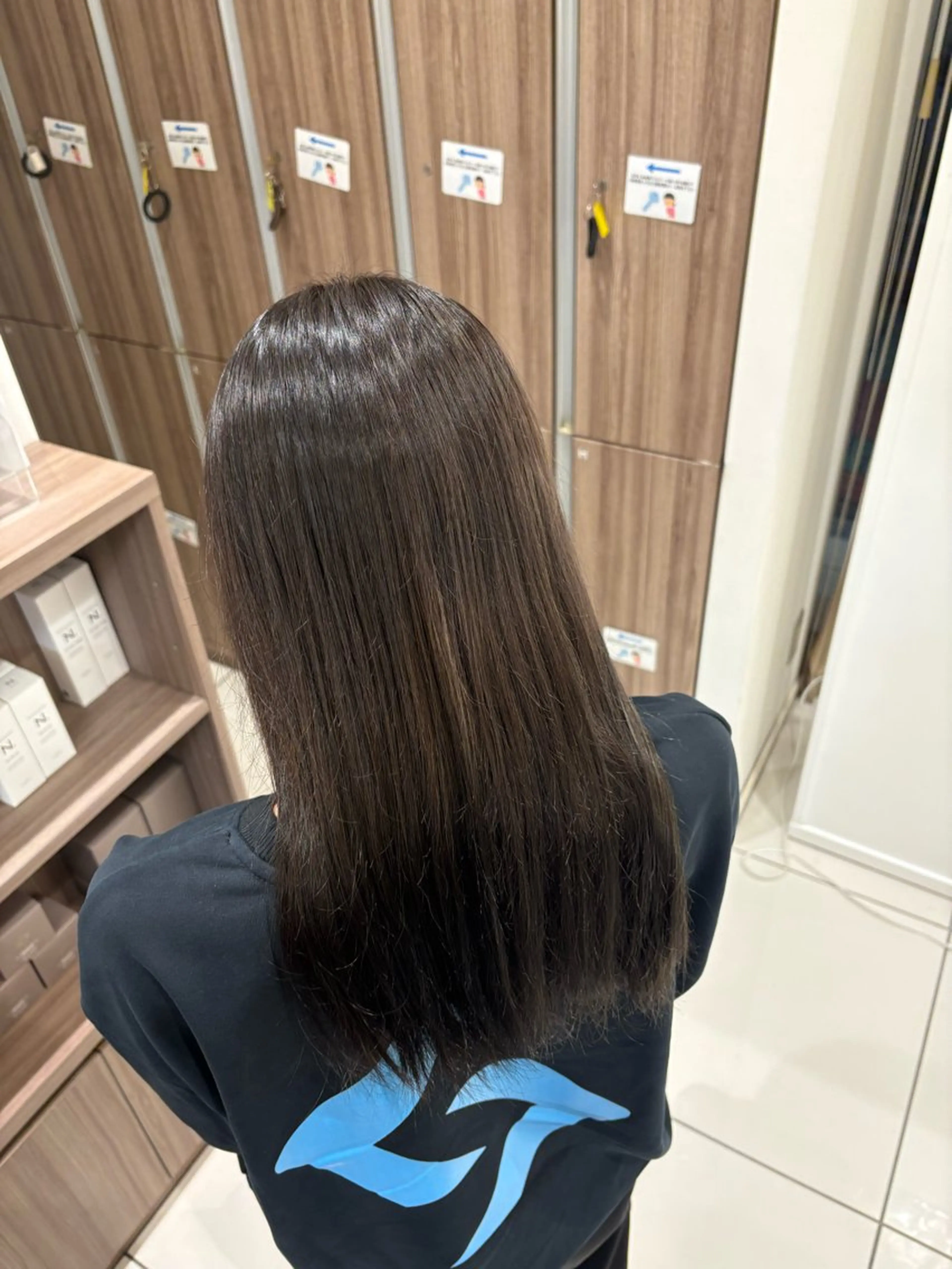 ロング ヘアカラー 艶感カラー✨ こうきのヘアスタイル