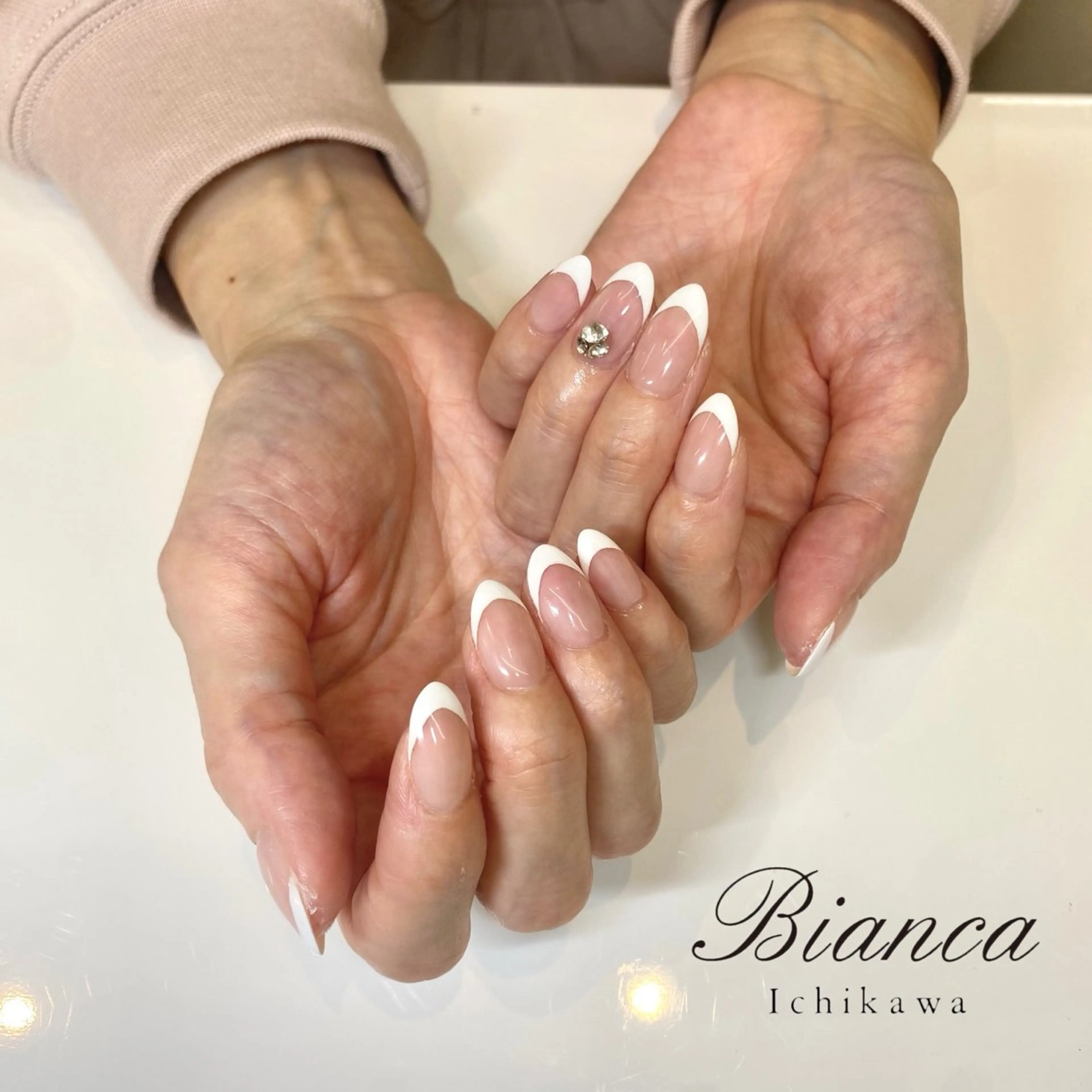 ネイル Bianca 石井🎀のネイルデザイン