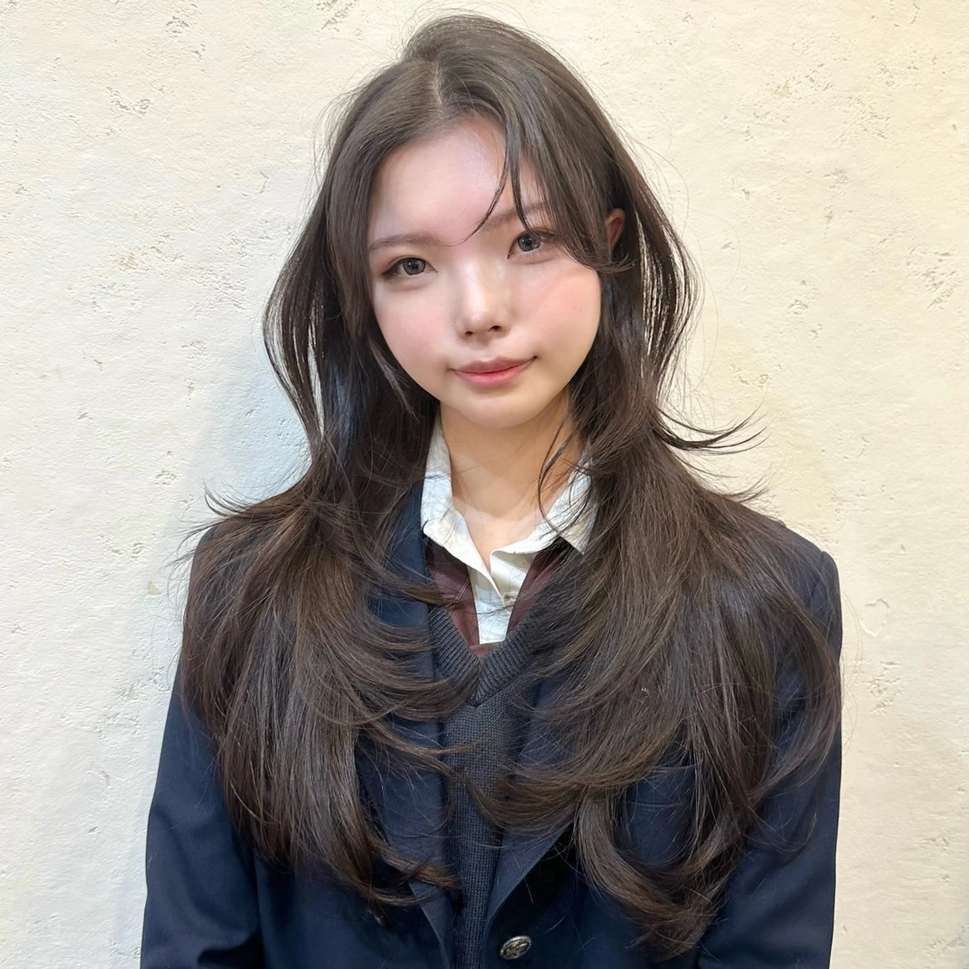 セミロング カット ヘアカラー トリートメント 🌹ハッシュカット、 レイヤー韓国ヘア🌹のヘアスタイル