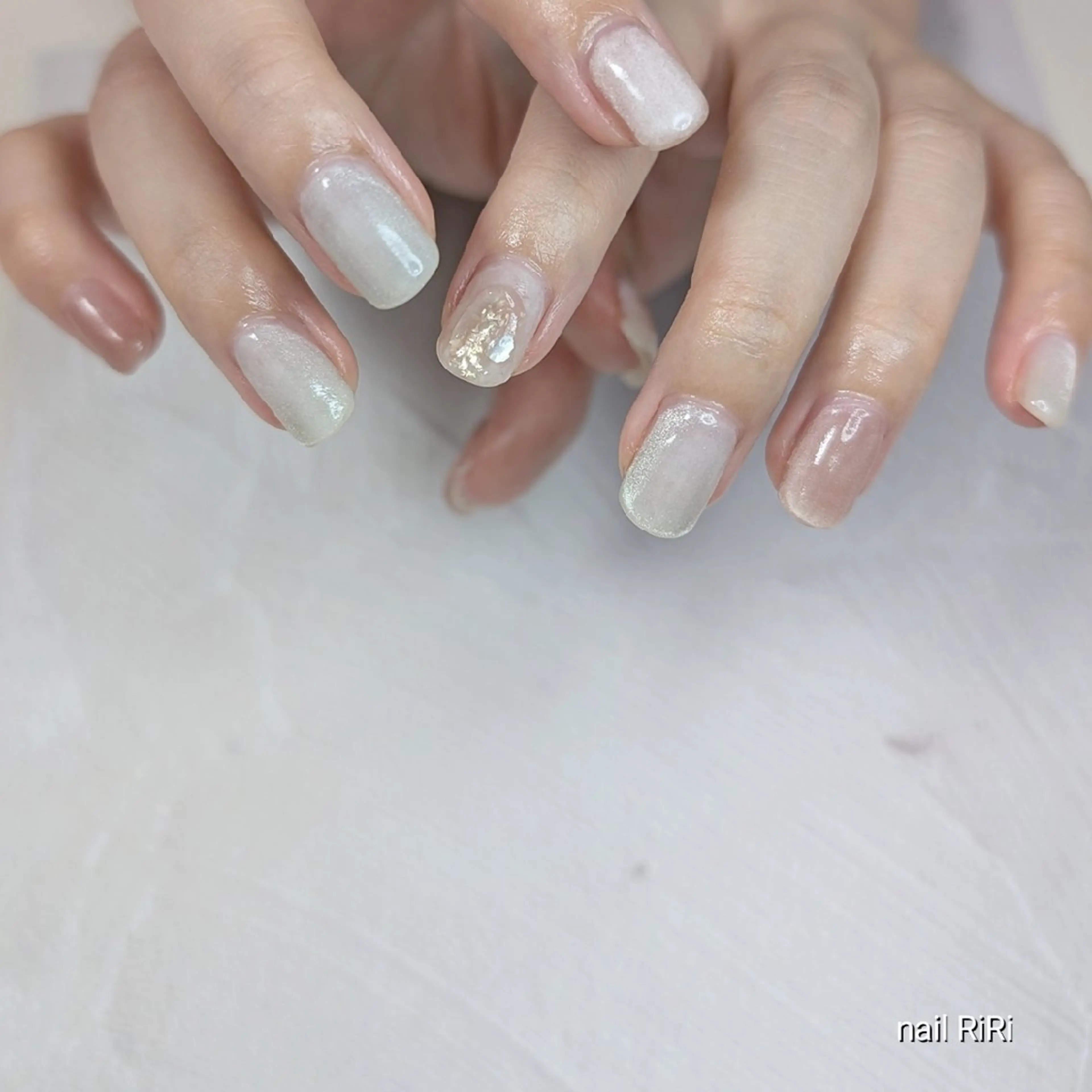 ネイル ハンドネイル フットネイル ハンドケア nail RiRi アトレナチュラのエステ・リラクイメージ