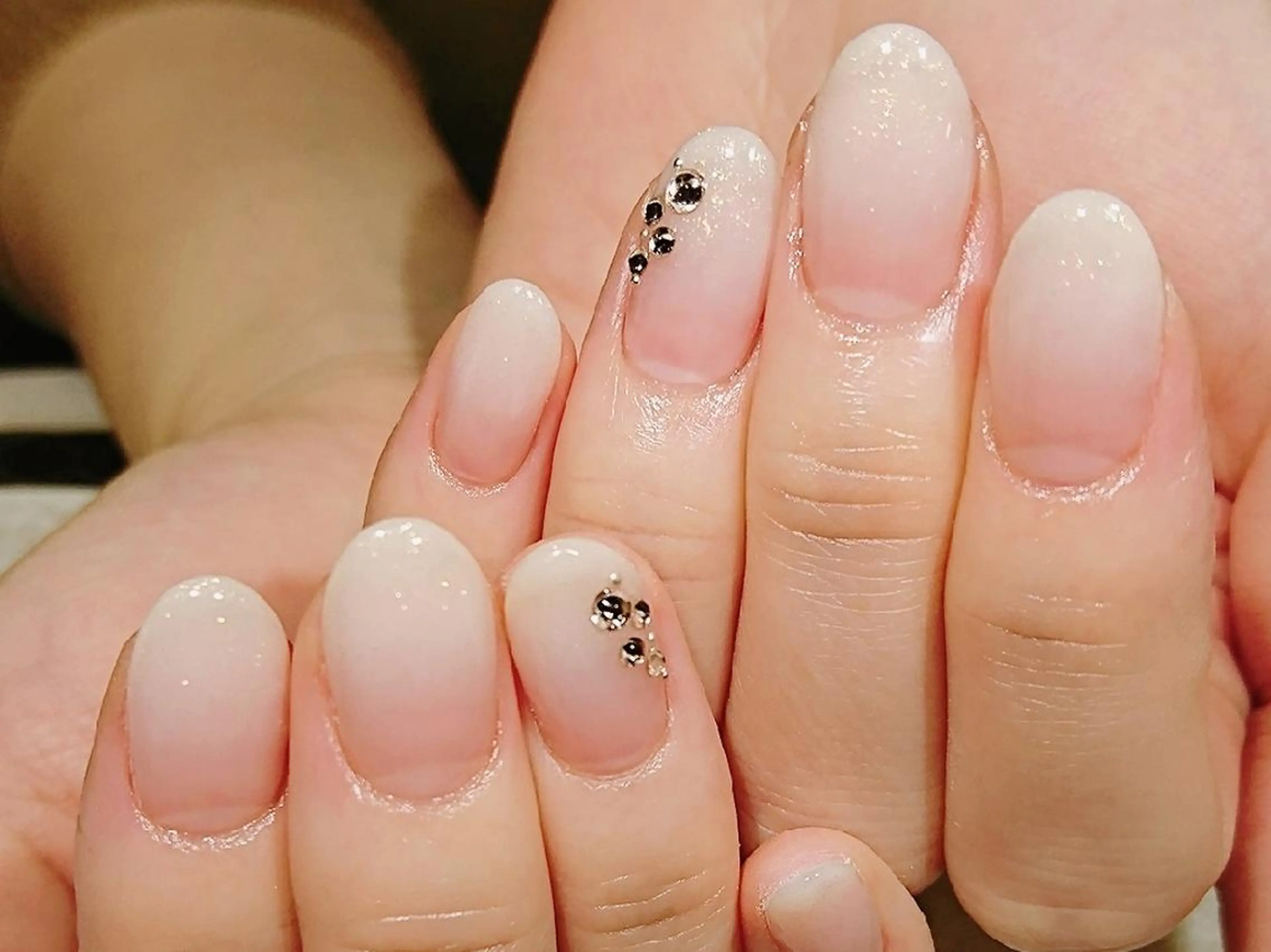 ネイル ジェルネイル オフィスネイル パラジェル シンプルネイル 川畑爪商店 品川高輪 同時施術が人気🌿のネイルデザイン