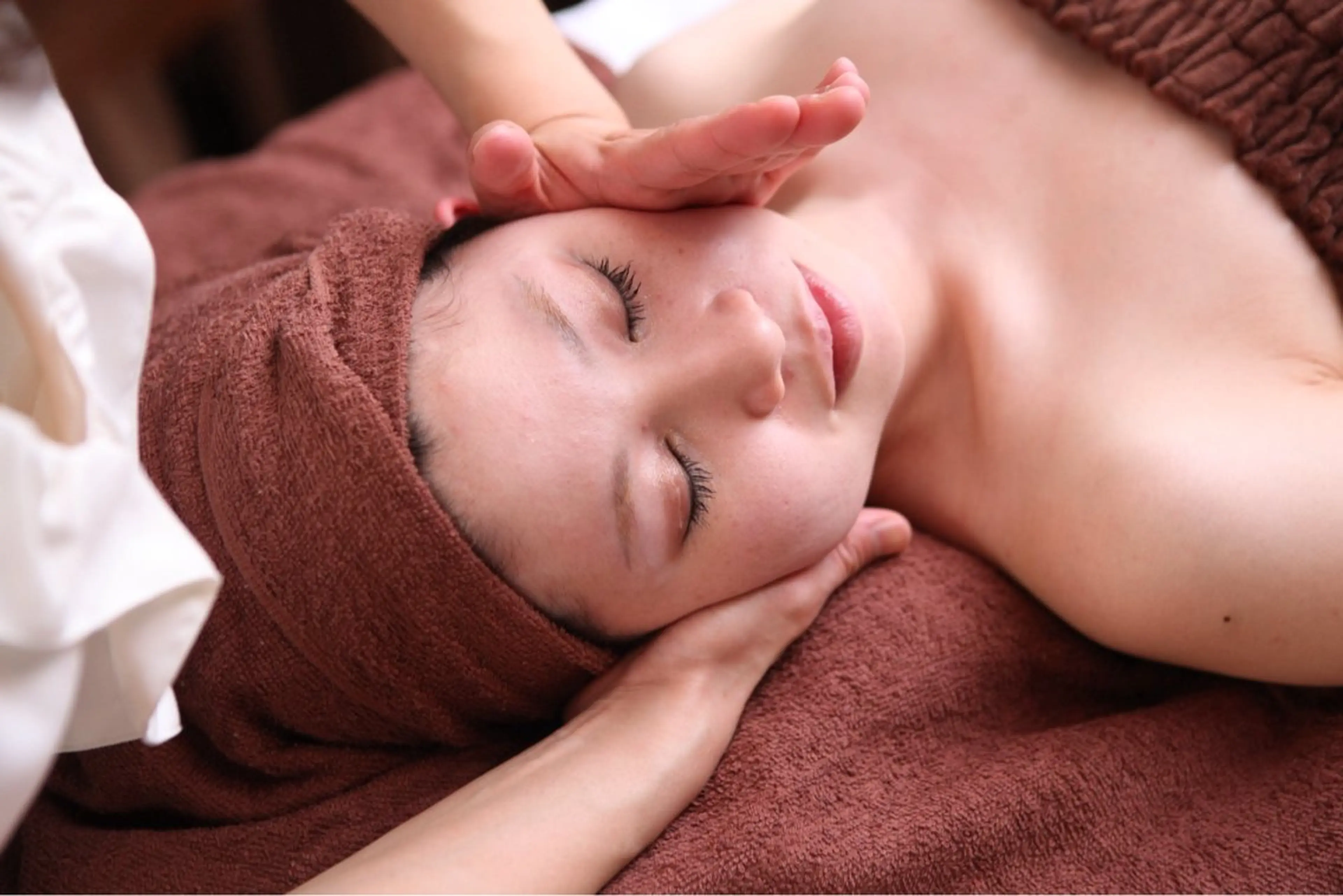 エステ シミ取り*韓国肌 エステサロン✶クロヌのエステ・リラクイメージ