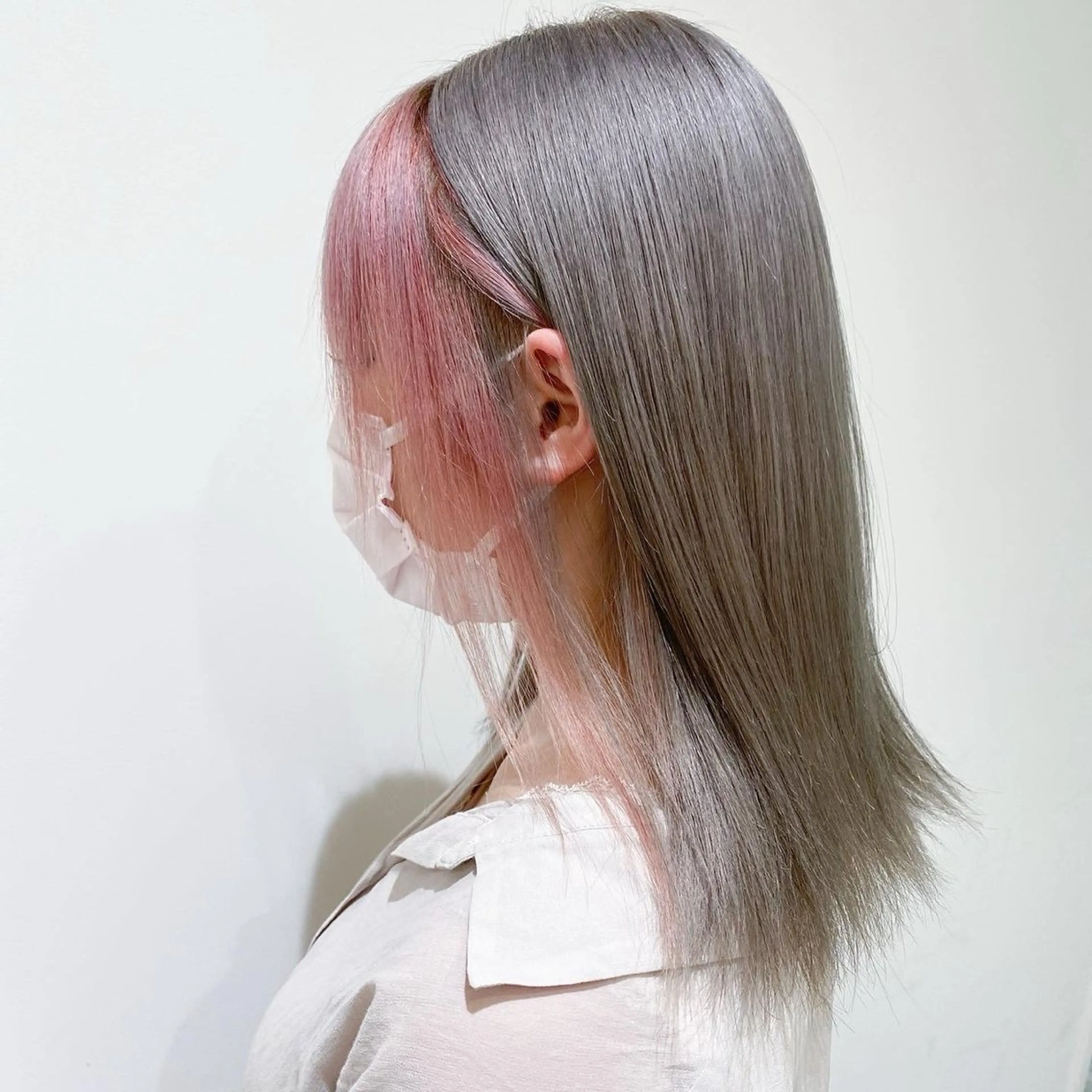 ミディアム ヘアカラー 横浜/デザインカラー 個性派ヘアメ/まこのヘアスタイル