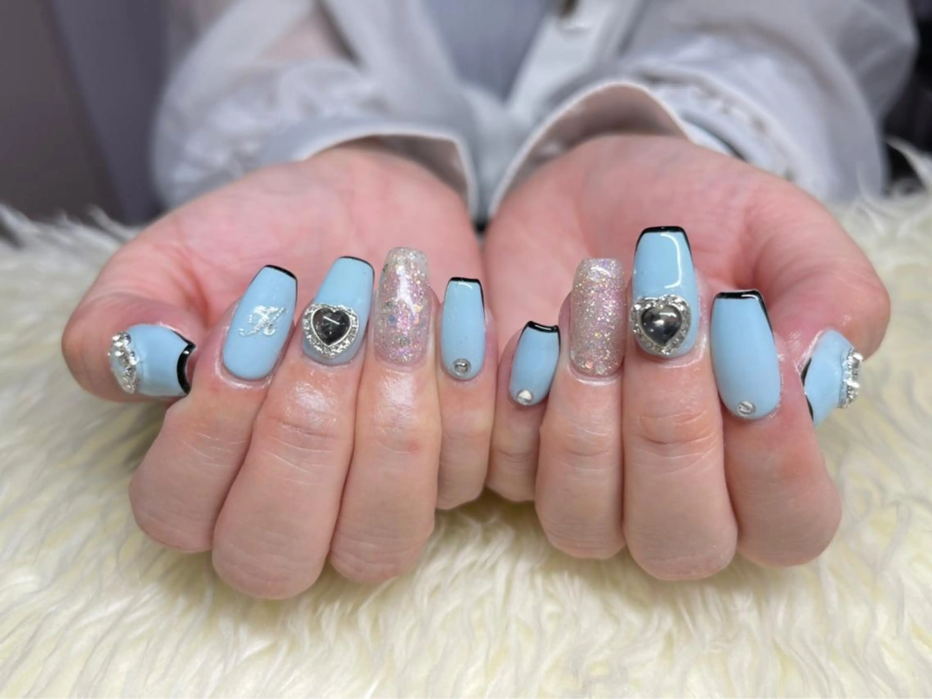 ネイル 長さ出し フレンチネイル ジェルネイル 韓国ネイル マグネットネイル ハンドネイル Nail&eye Belire 新宿のネイルデザイン