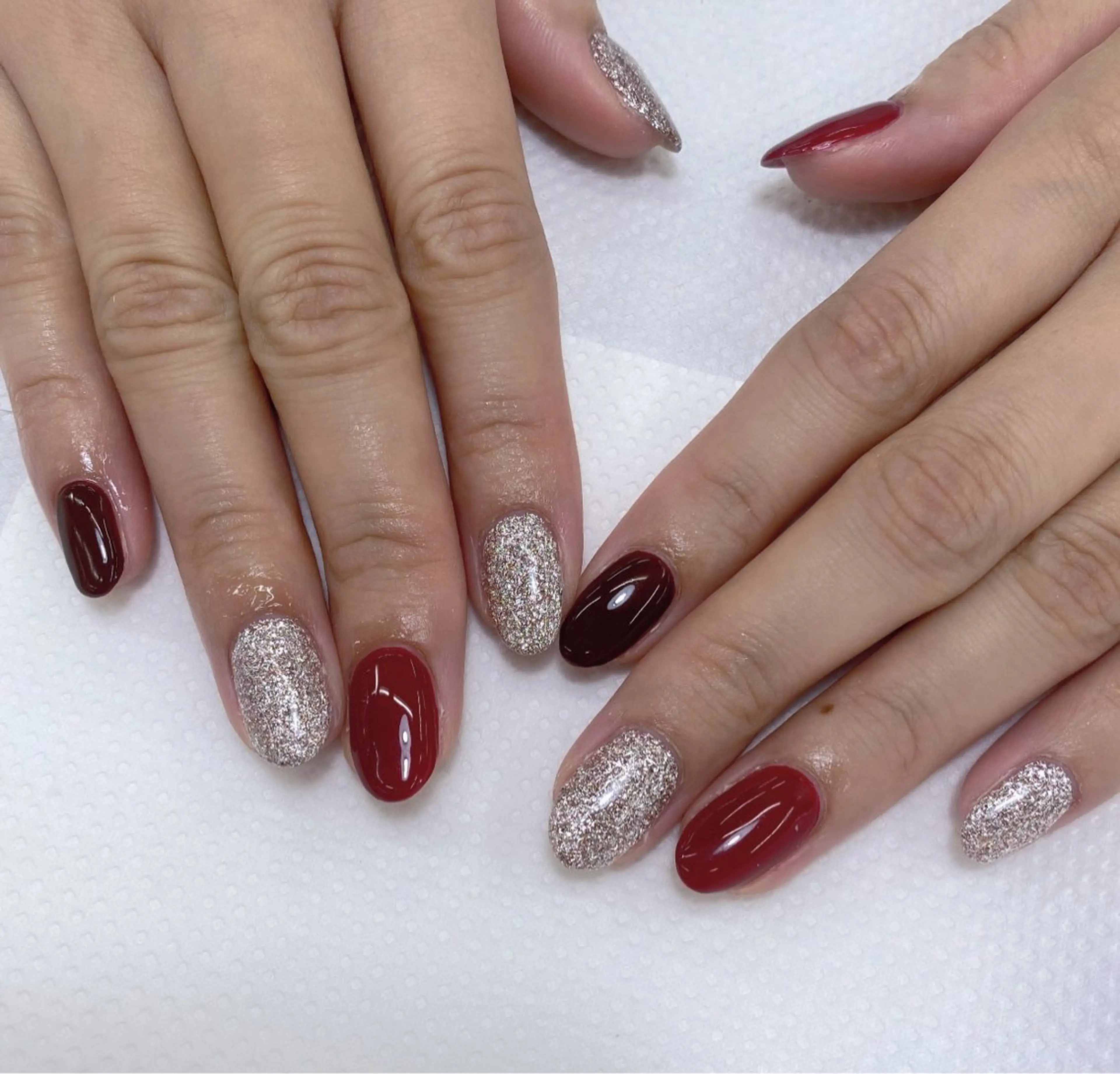 ネイル KOBAYASHI YUINA🌻♡のネイルデザイン