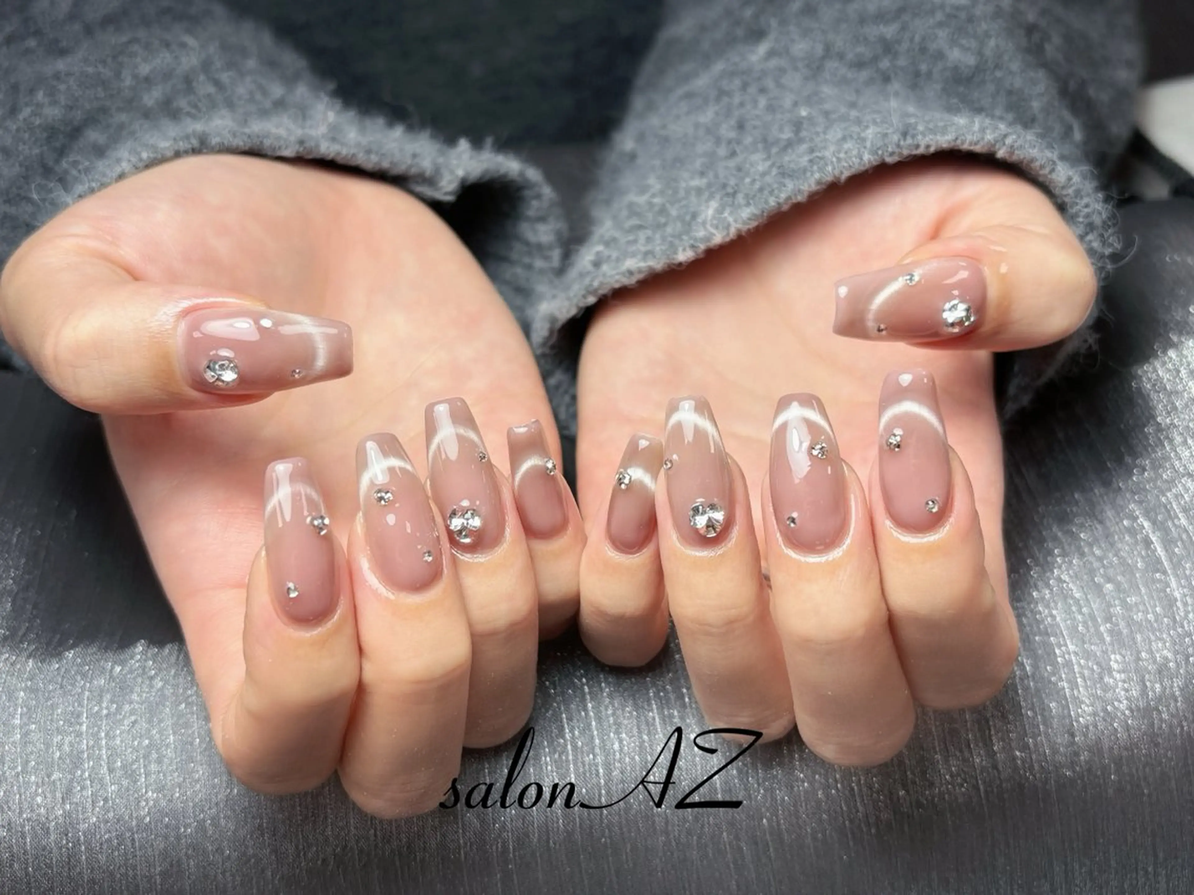 ネイル 長さ出し フットネイル フレンチネイル マグネットネイル ニュアンスネイル salon AZのネイルデザイン