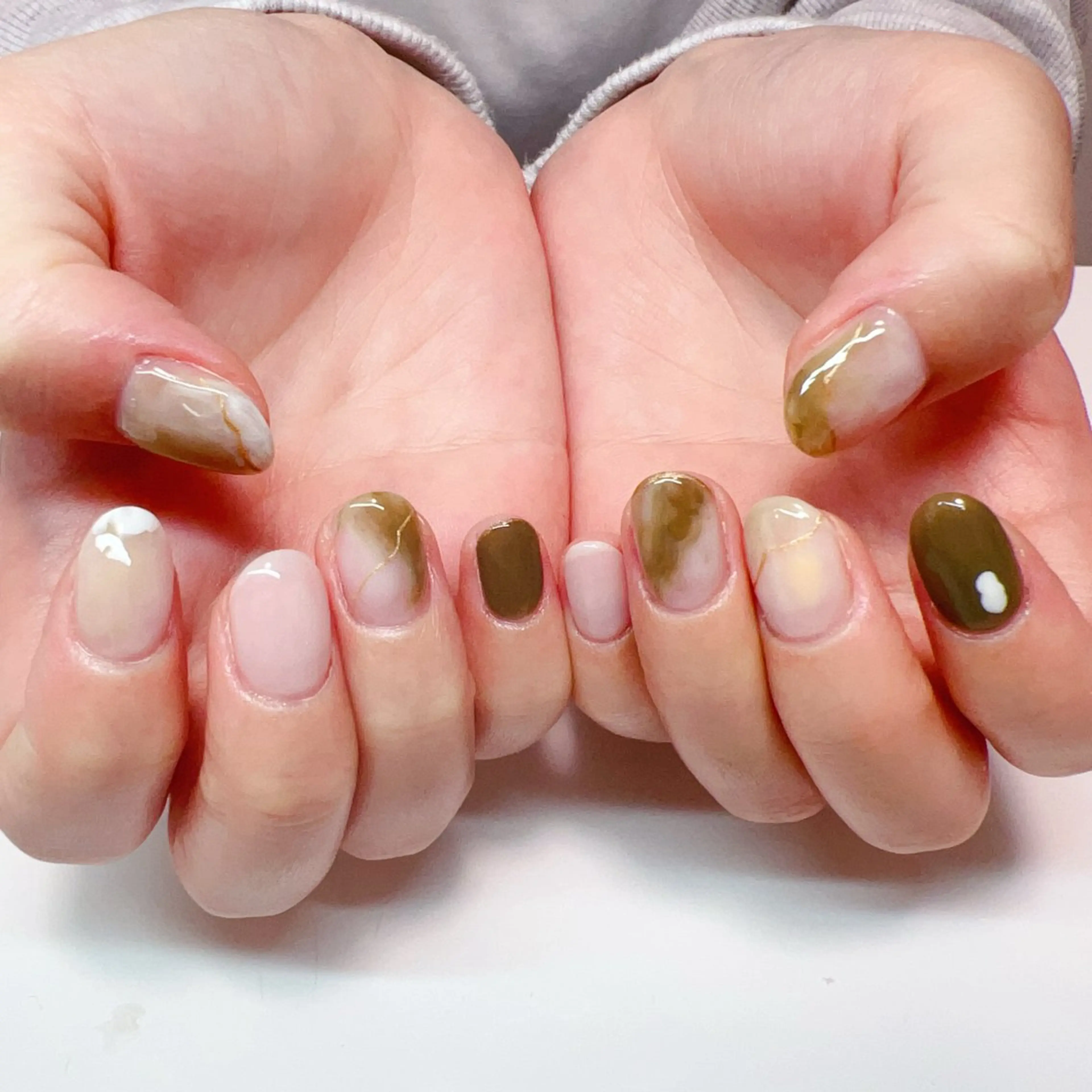 ネイル ハンドネイル YUYI.nail salonのネイルデザイン