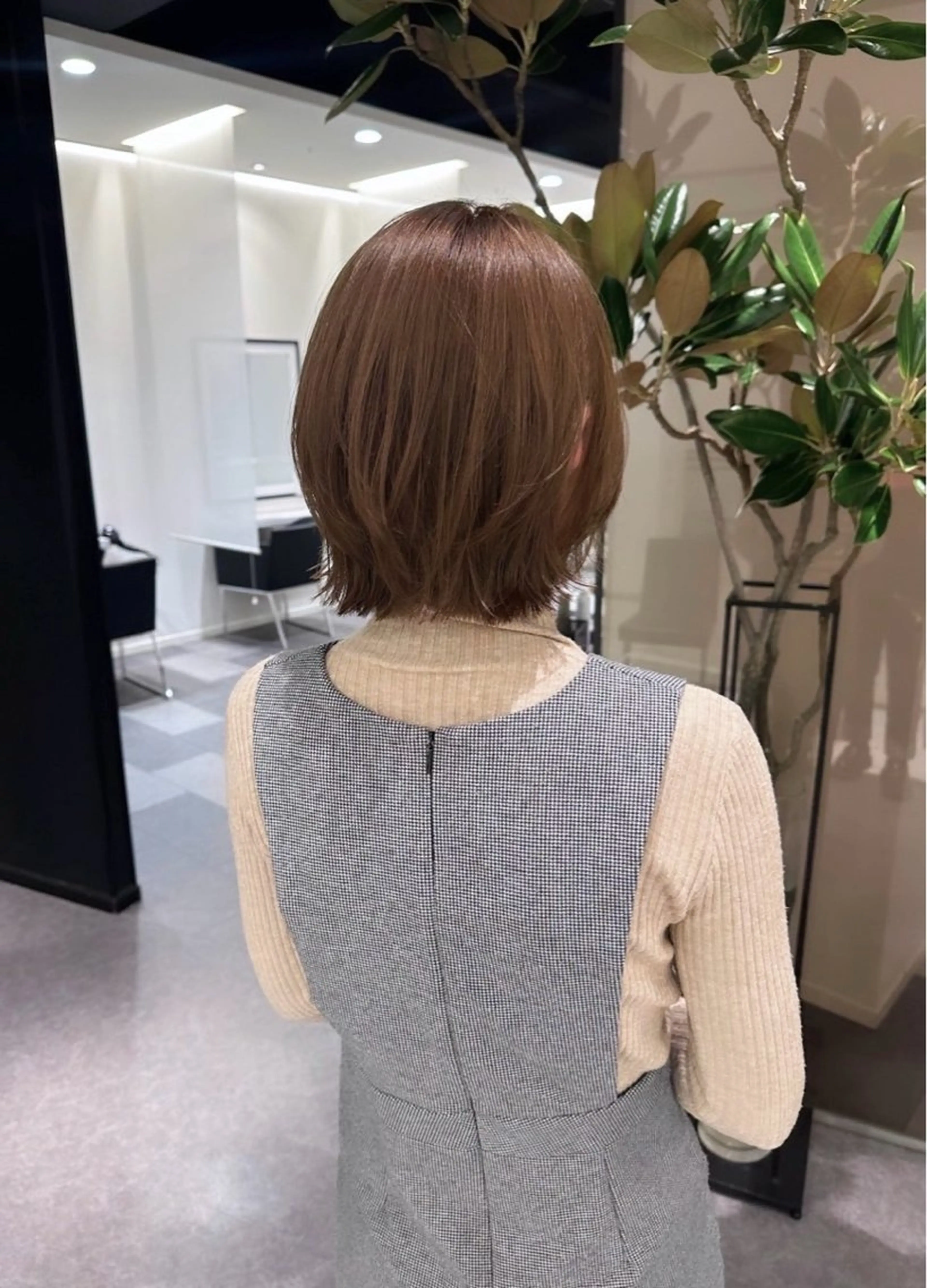 ミディアム カラー 中原 優美のヘアスタイル