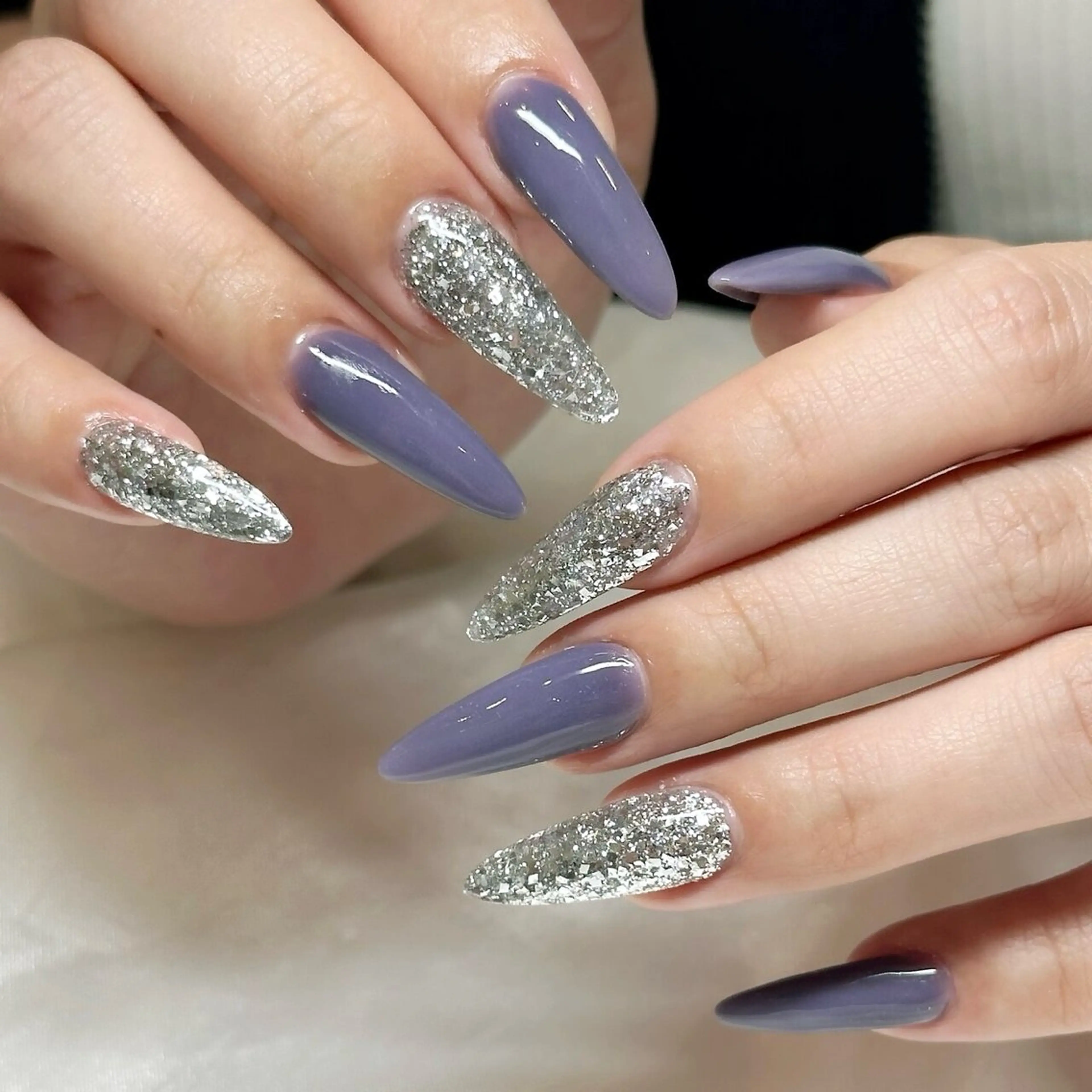 ロング ハンドネイル Nail R _mikuのネイルデザイン