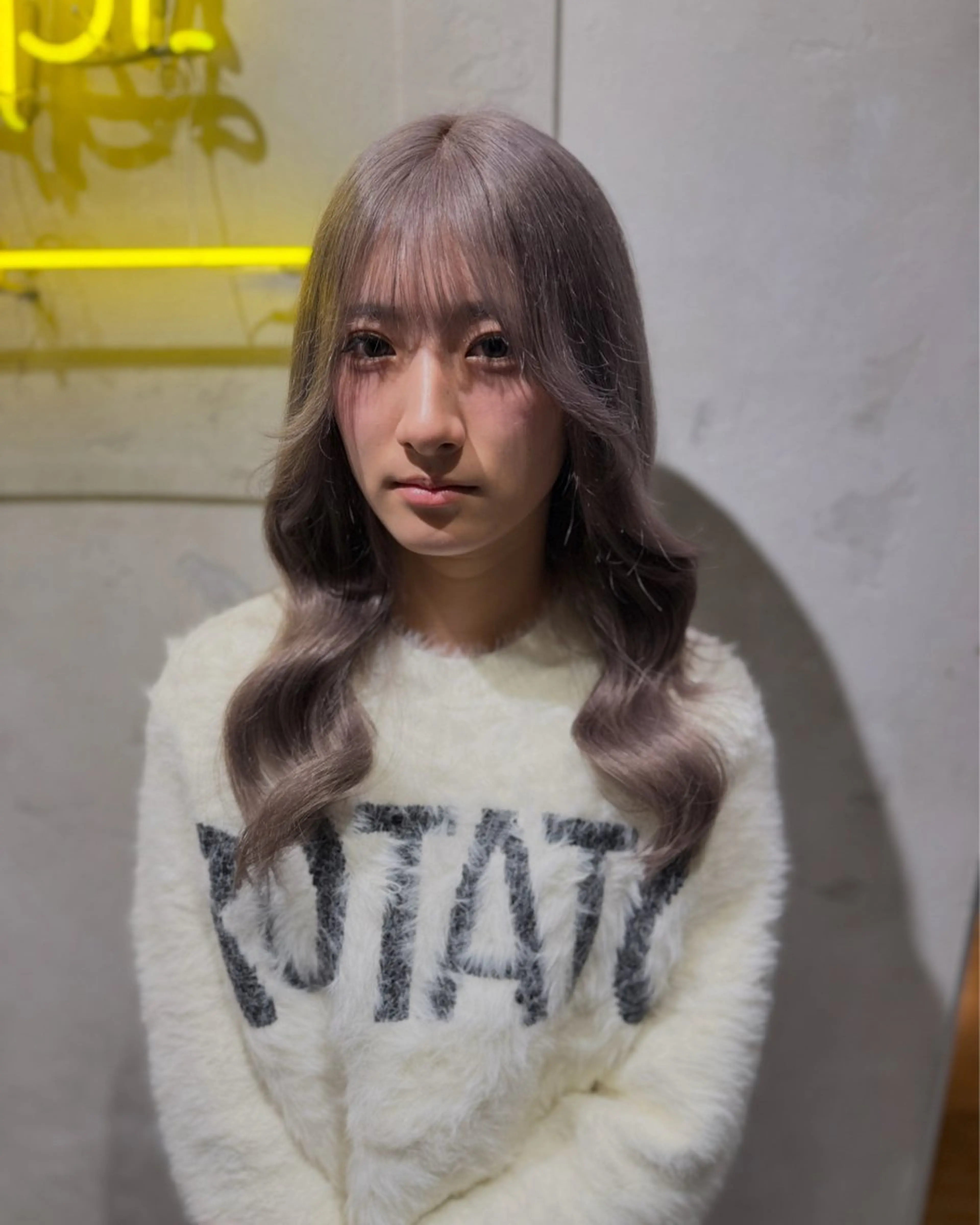 セミロング ヘアカラー トリートメント kanta 梅田 韓国ハイトーンのヘアスタイル