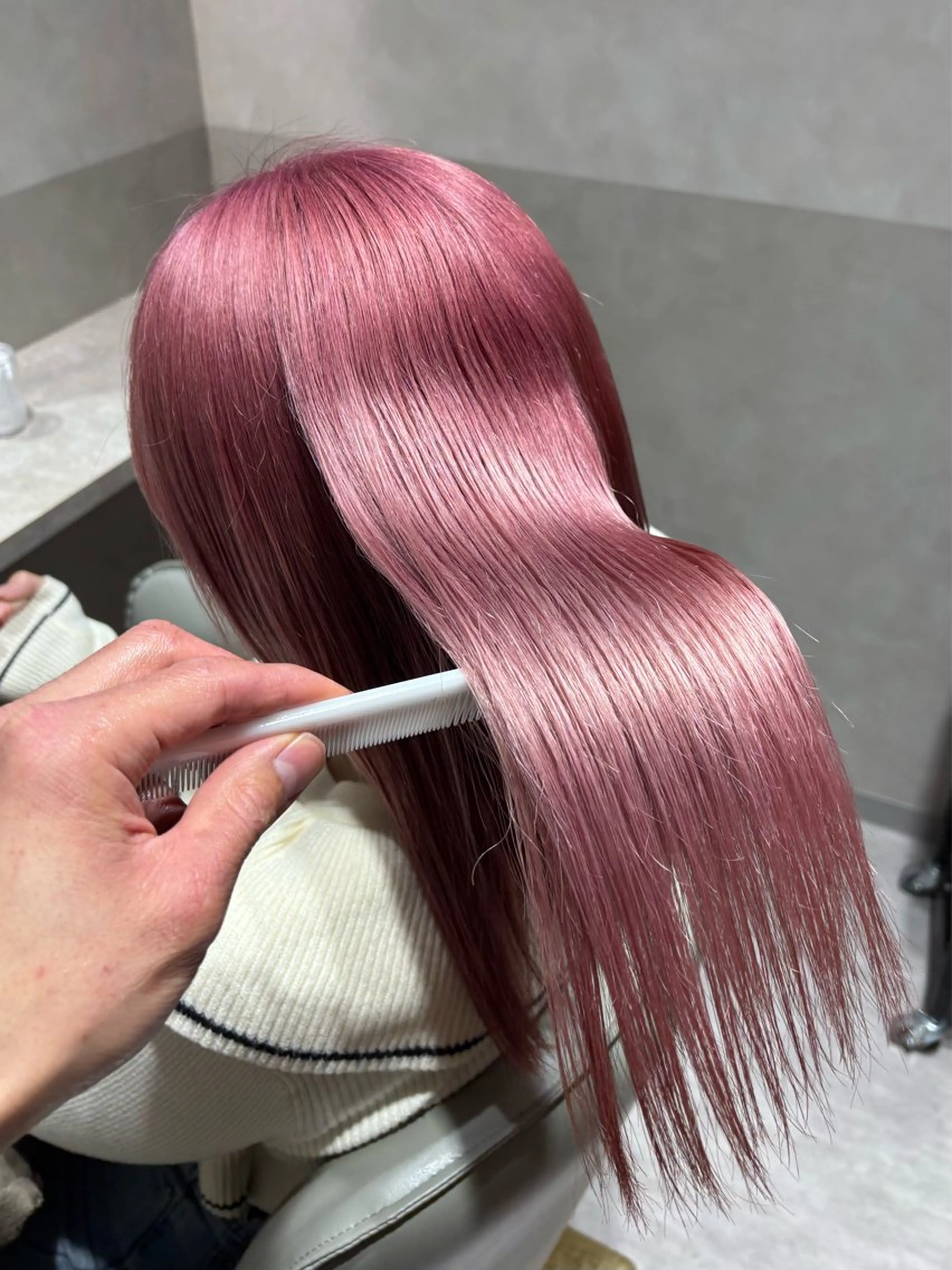 セミロング カラー classic kawasaki所属・川崎のカラー職人🥣 kentaのヘアスタイル