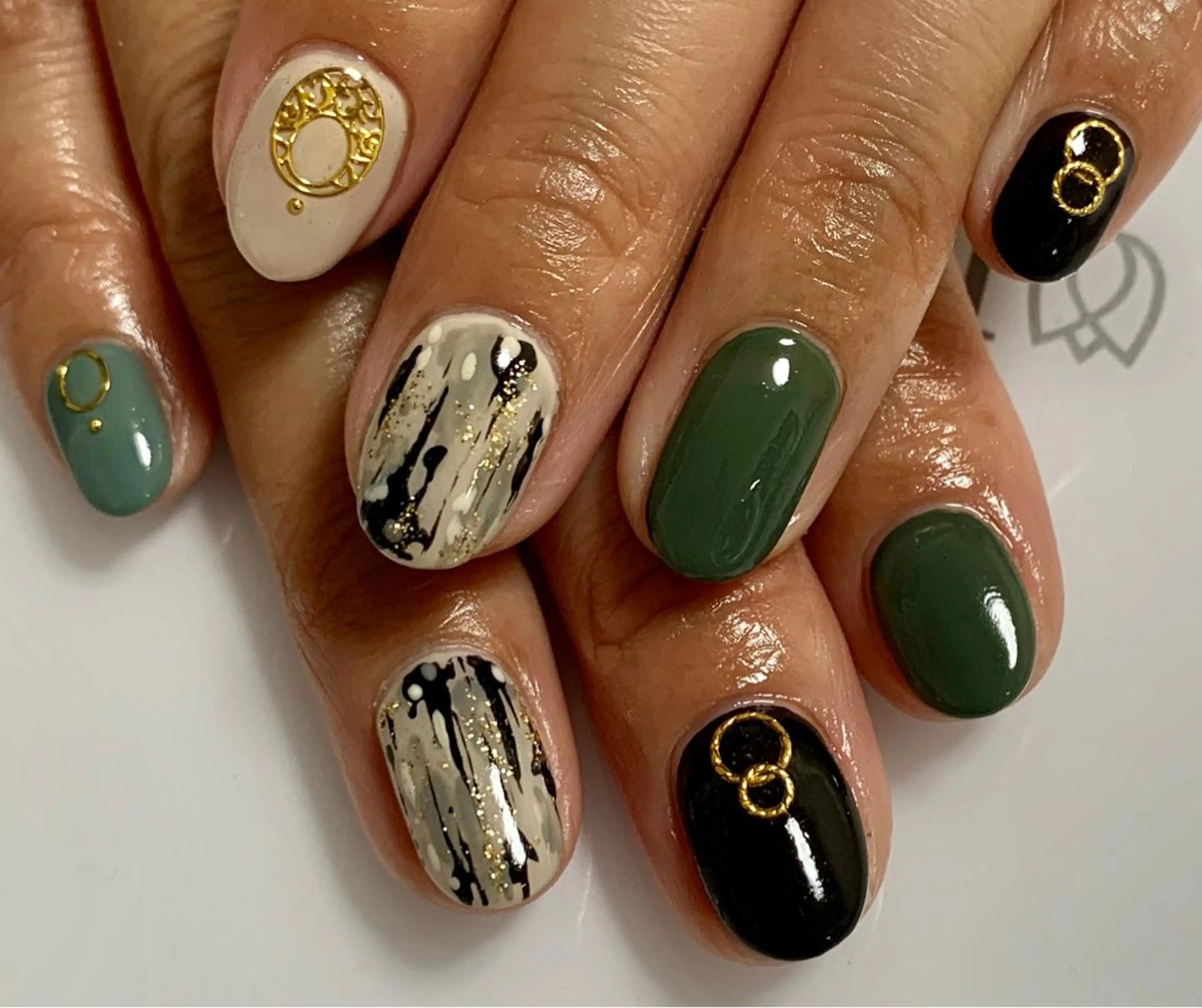 ネイル ハンドネイル Nail&Eyelash Amour(アムール)所属・山下 愛のネイルデザイン